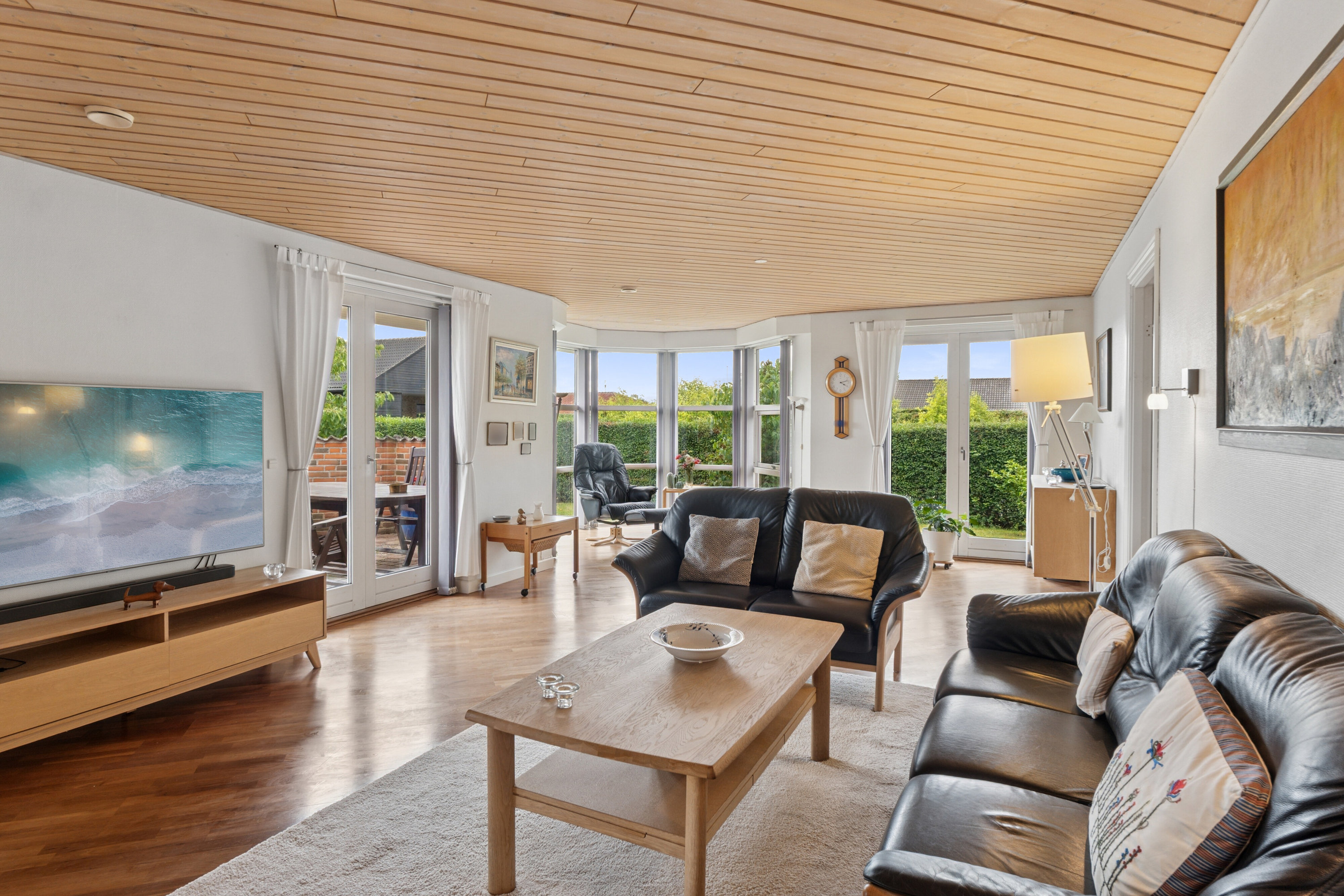 Fremhævet stue billede i fuldskærmstilstand. Billede af Carl Nielsens Vej 1, 4700 Næstved