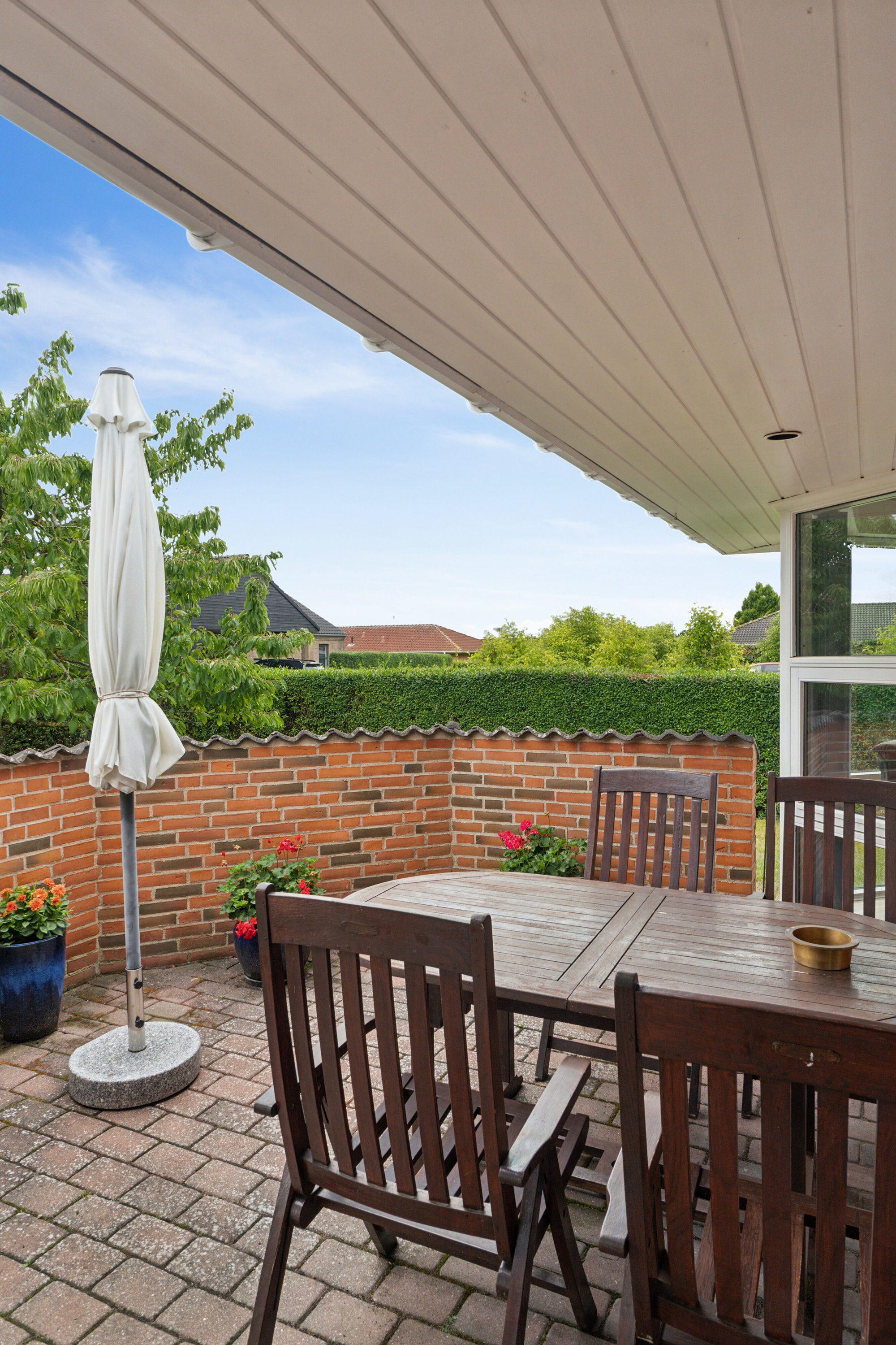 Fremhævet overdækket terrasse billede i fuldskærmstilstand. Billede af Carl Nielsens Vej 1, 4700 Næstved