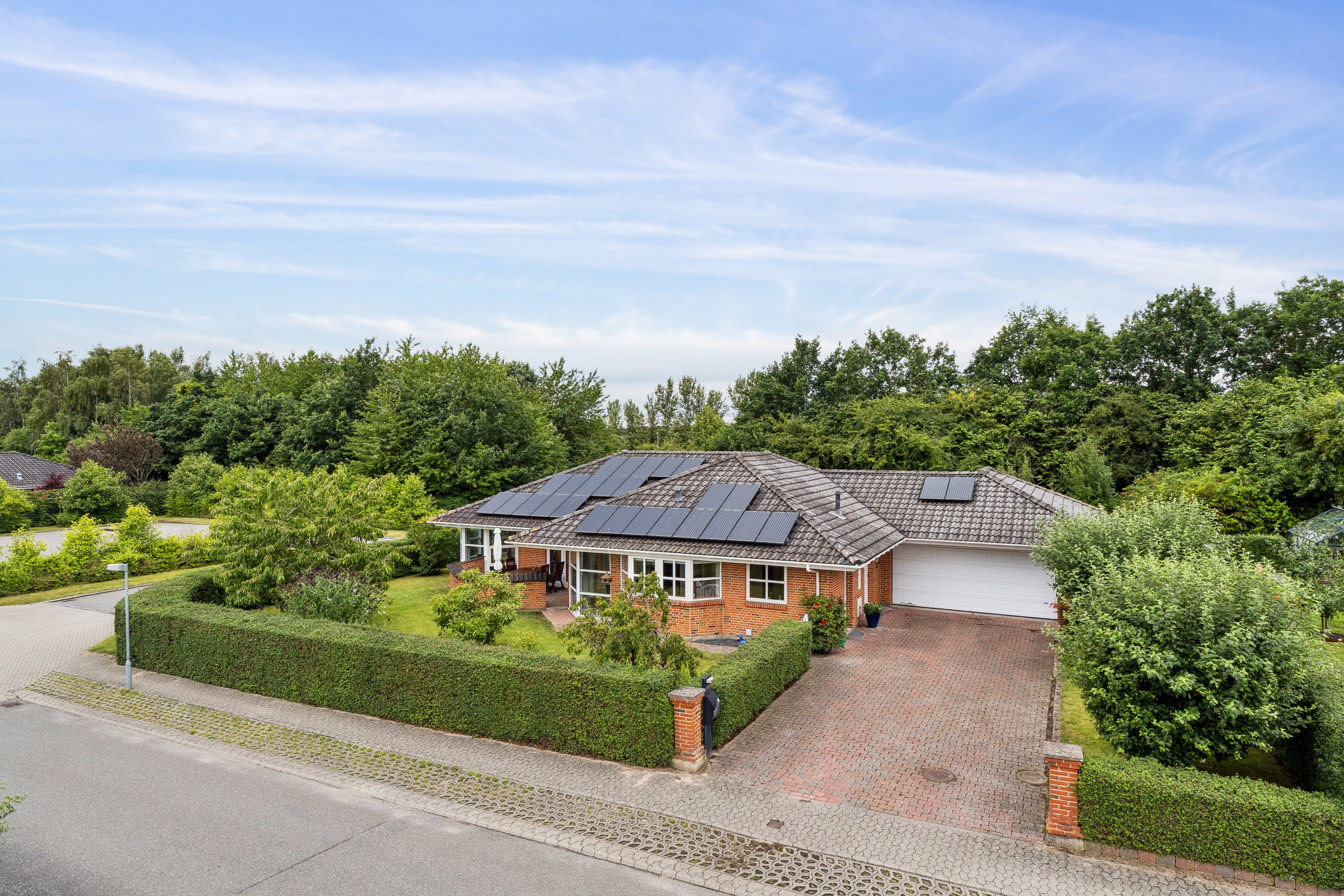 Fremhævet set fra vejen billede i fuldskærmstilstand. Billede af Carl Nielsens Vej 1, 4700 Næstved