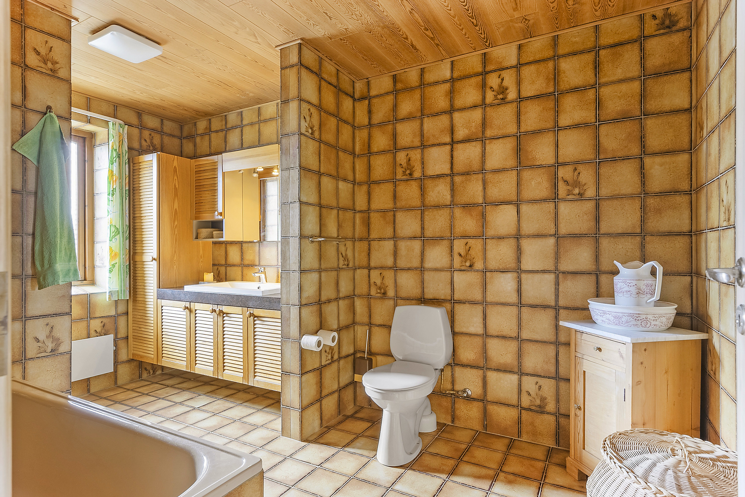 Fremhævet badeværelse billede i fuldskærmstilstand. Billede af Urnehovedvej 41, 6392 Bolderslev