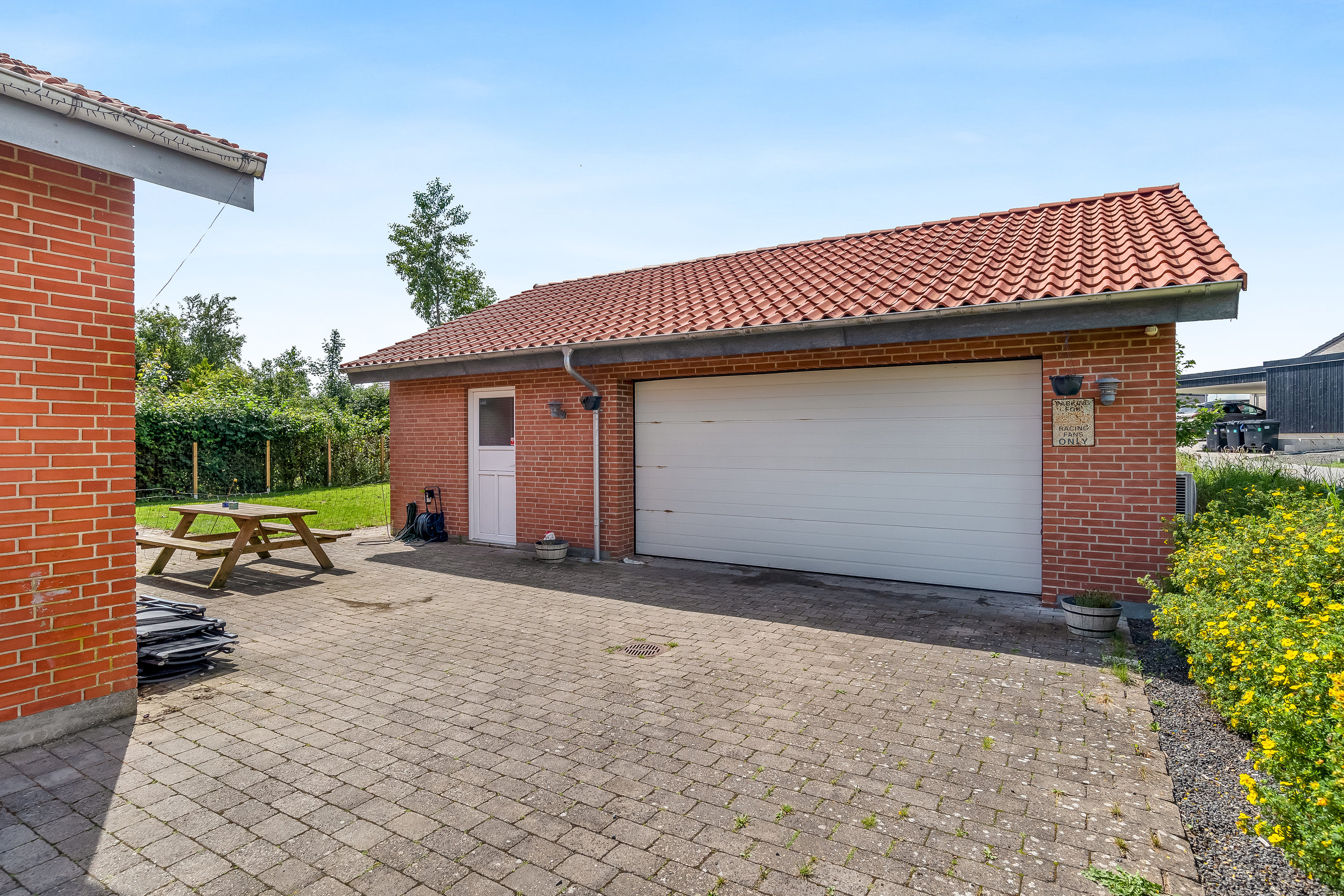 Fremhævet garage billede i fuldskærmstilstand. Billede af Mejrup Skolevej 27, Mejrup, 7500 Holstebro