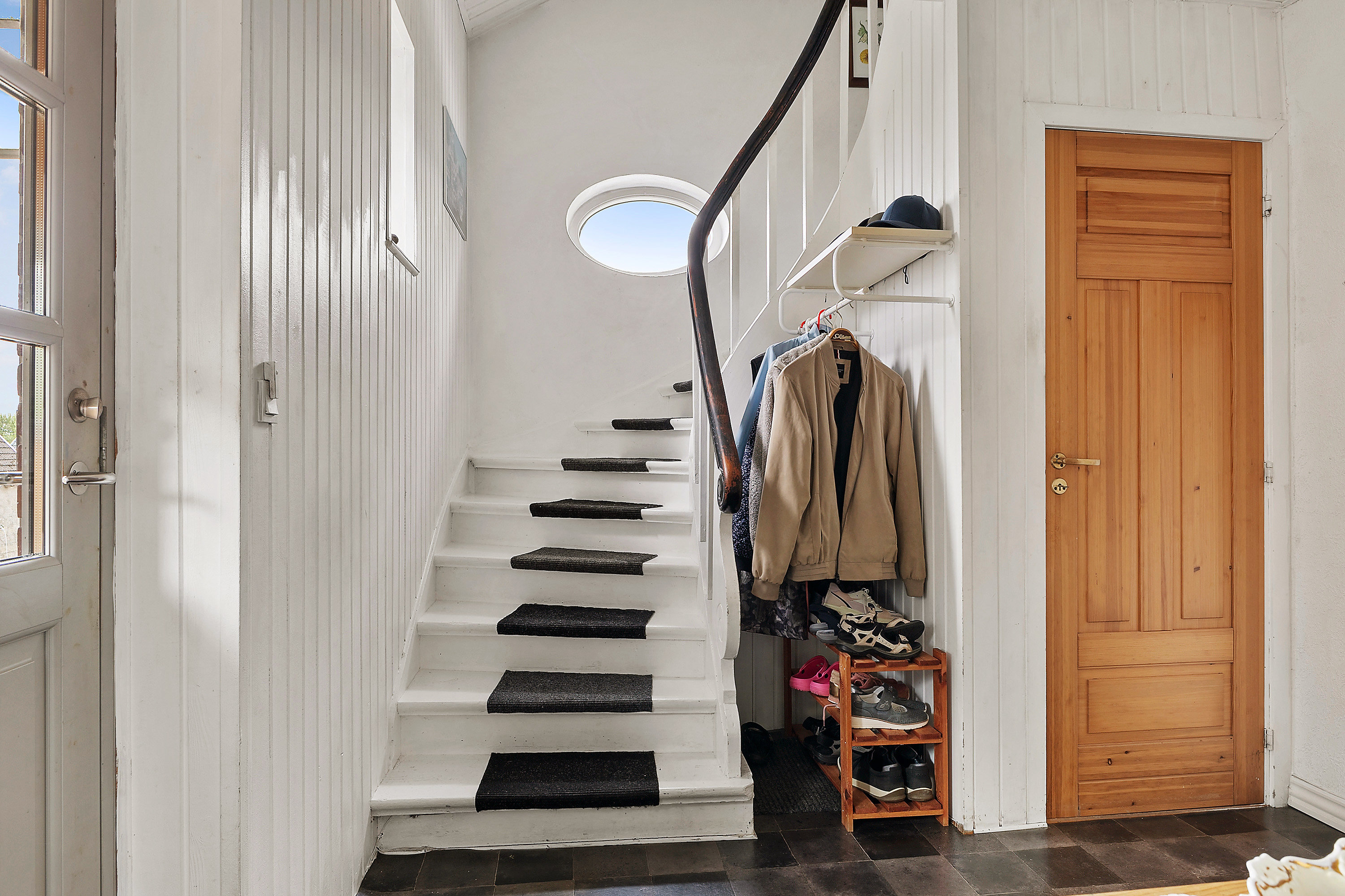 Fremhævet entré billede i fuldskærmstilstand. Billede af Moltrupvej 32, 6100 Haderslev