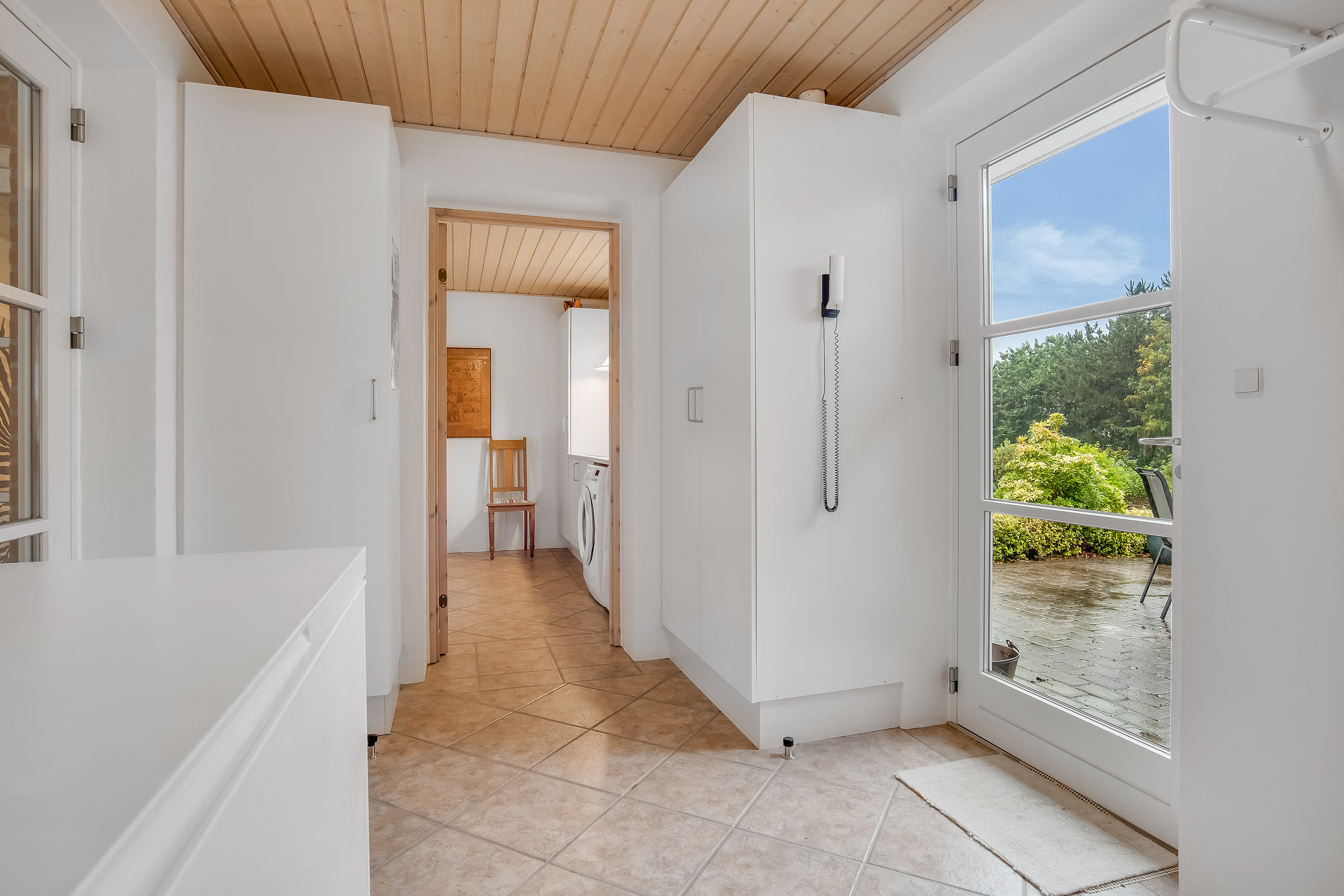 Fremhævet baggang billede i fuldskærmstilstand. Billede af Kirketoft 72, Asp, 7600 Struer