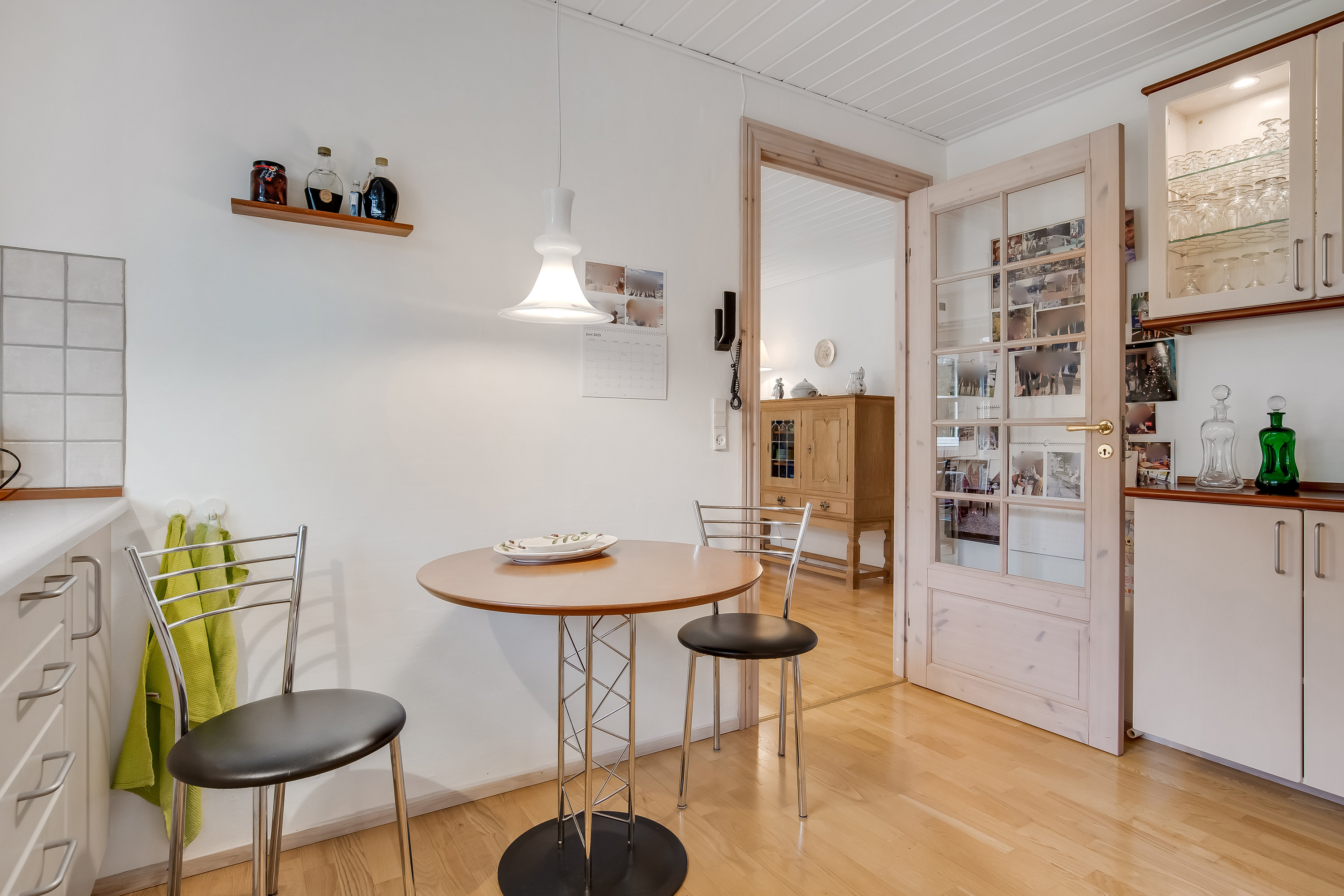 Fremhævet køkken billede i fuldskærmstilstand. Billede af Kirketoft 72, Asp, 7600 Struer