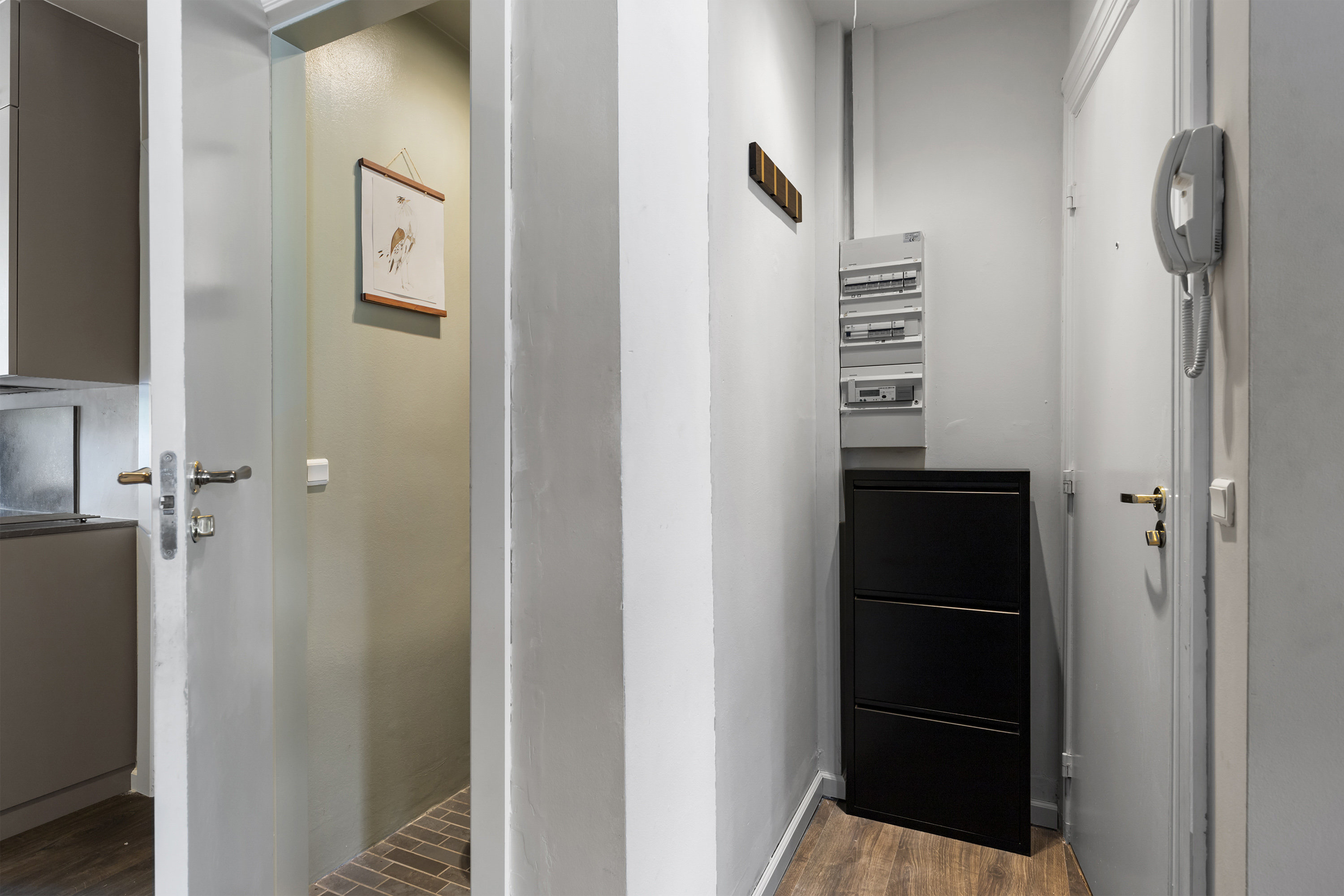 Fremhævet entré billede i fuldskærmstilstand. Billede af Østerbro 48, st.. tv., 9000 Aalborg