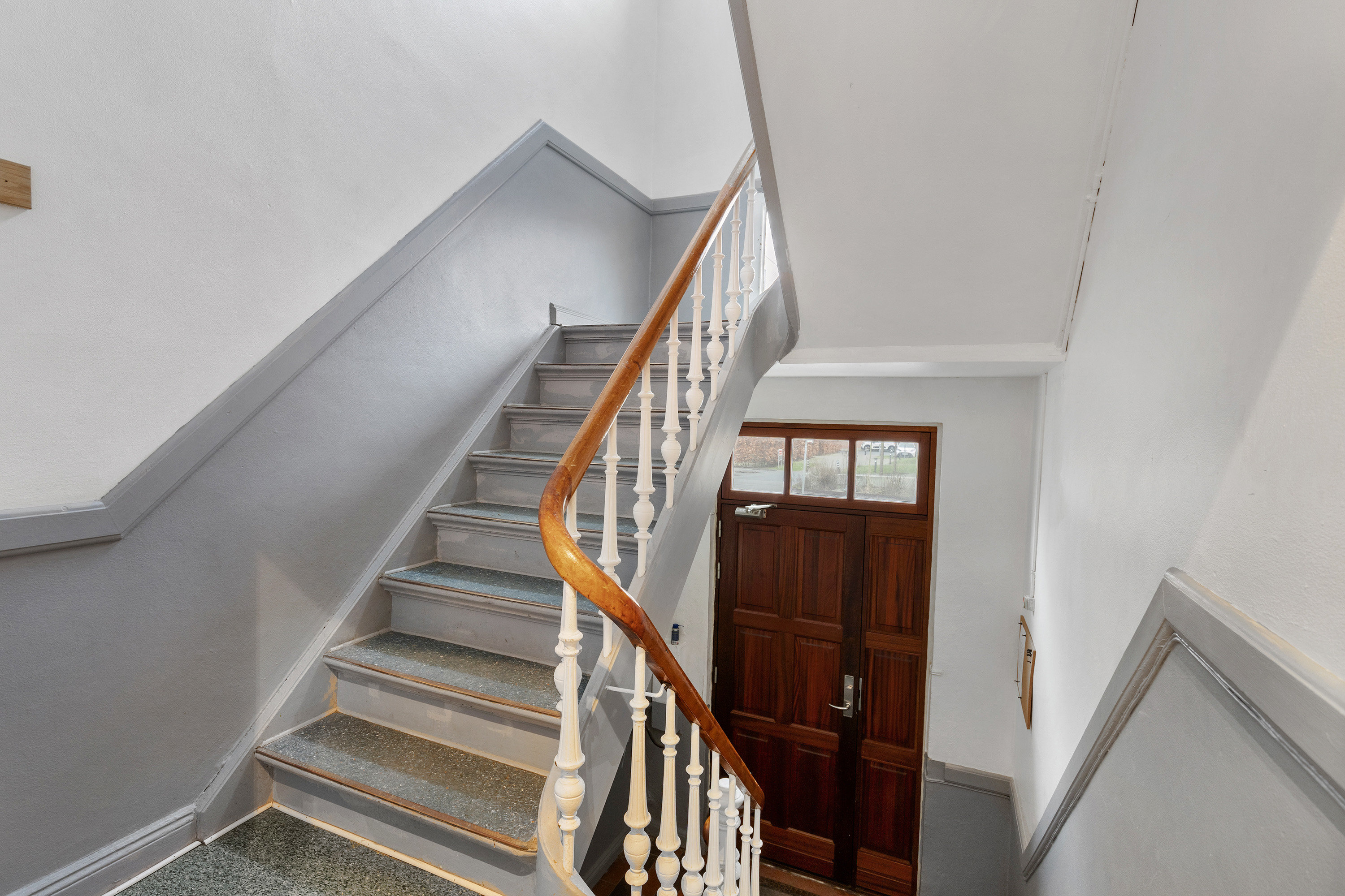 Fremhævet opgang billede i fuldskærmstilstand. Billede af Østerbro 48, st.. tv., 9000 Aalborg