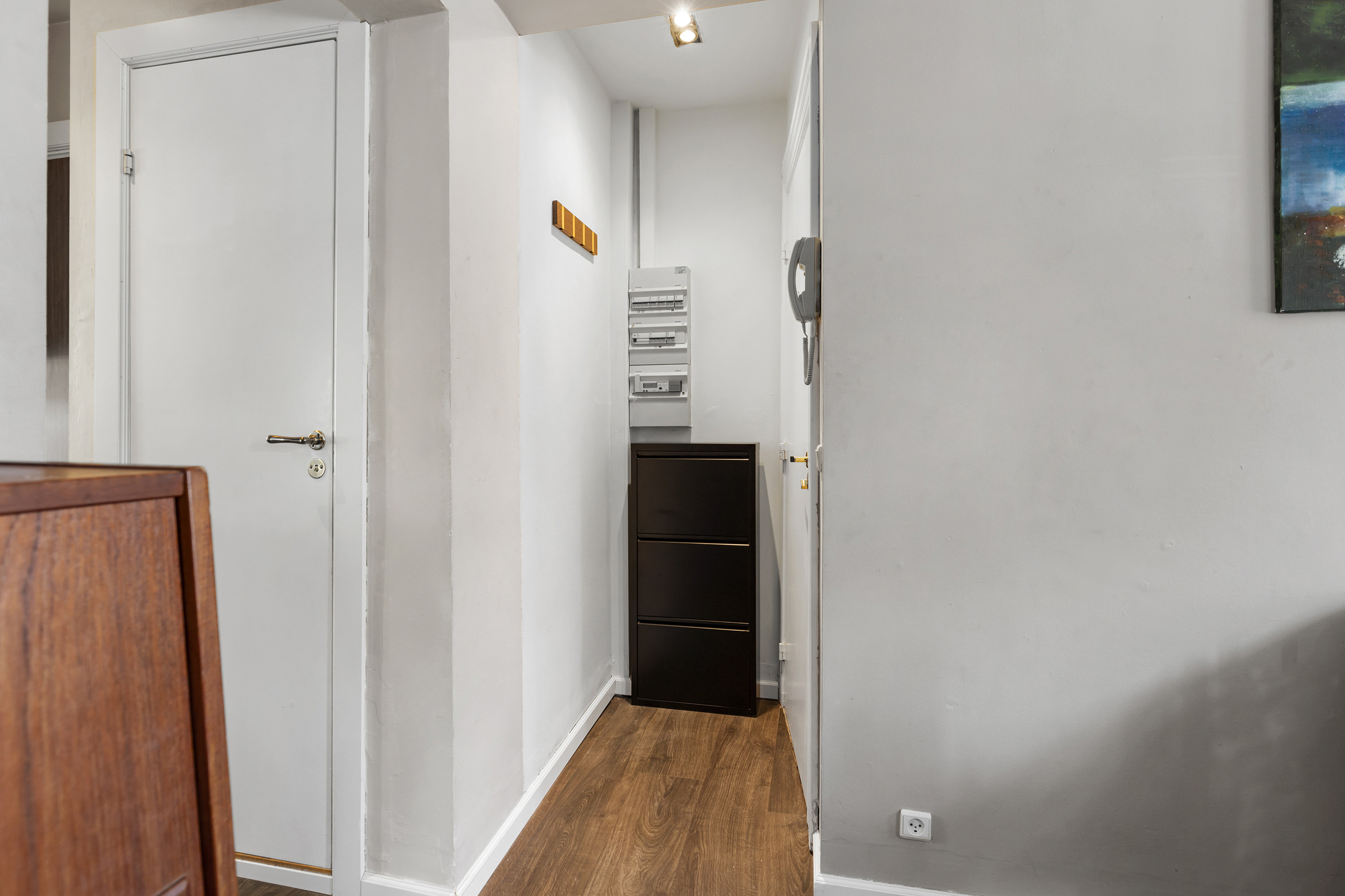 Fremhævet entré billede i fuldskærmstilstand. Billede af Østerbro 48, st.. tv., 9000 Aalborg