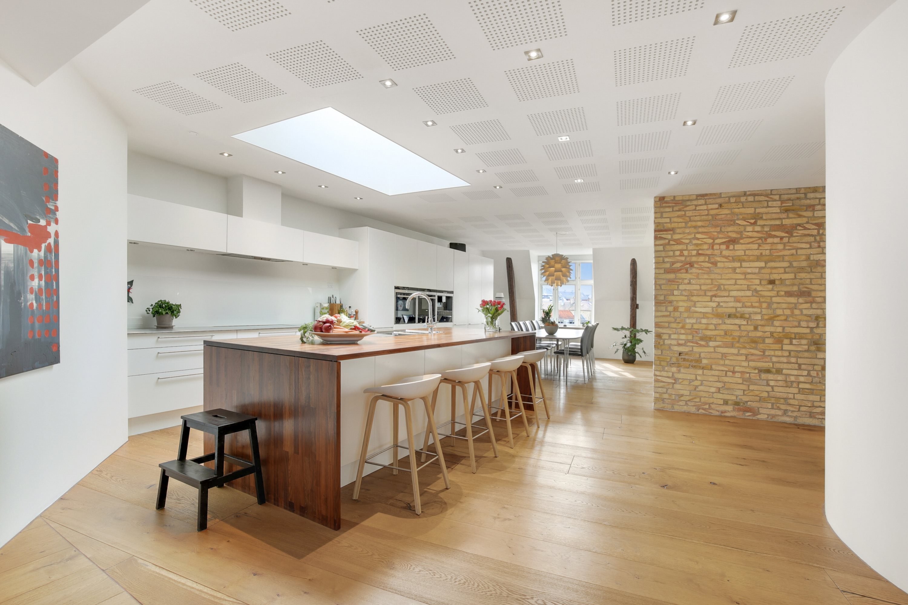 Fremhævet køkken-alrum billede i fuldskærmstilstand. Billede af Bispensgade 16, 3. tv., 9000 Aalborg