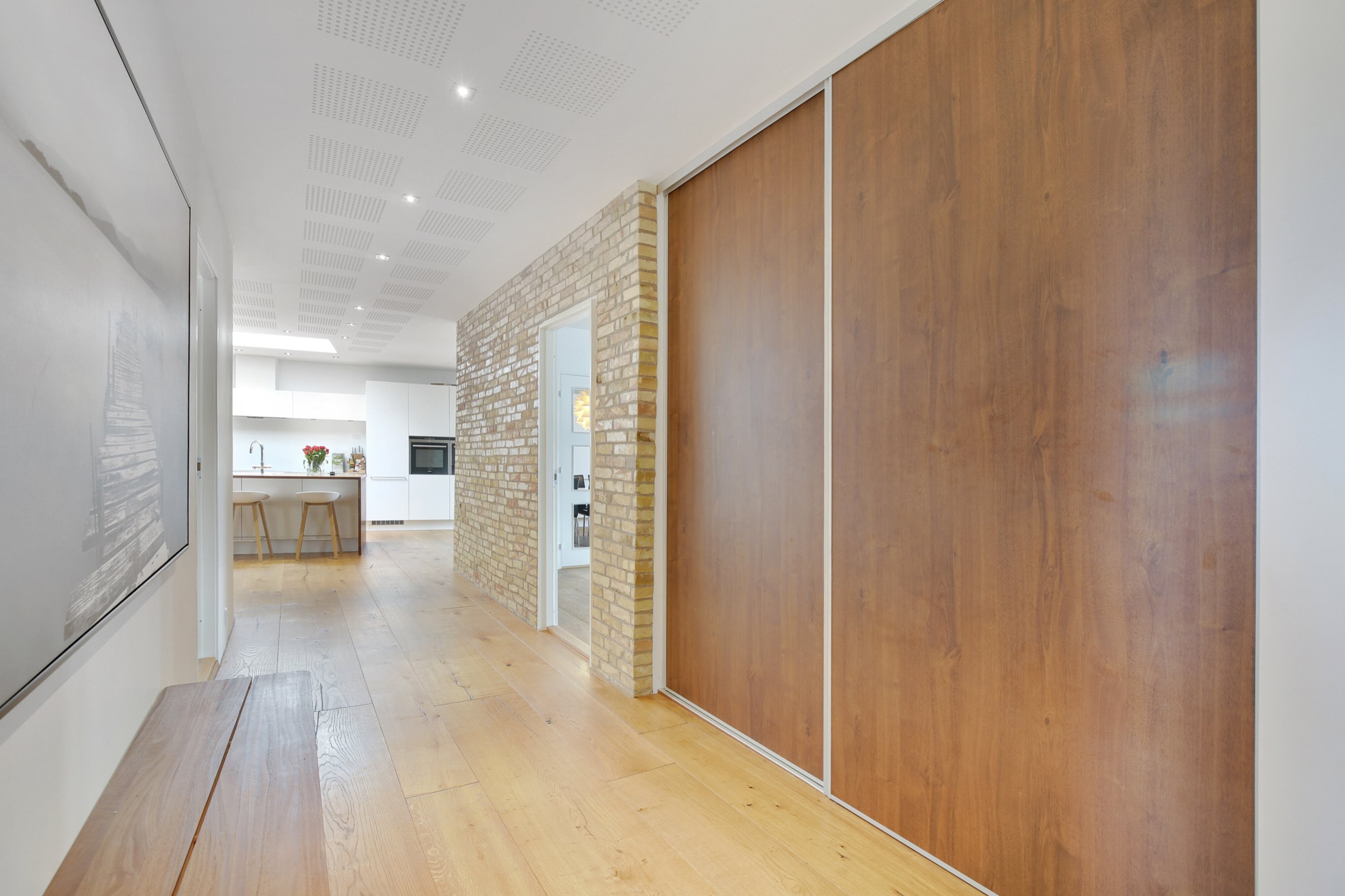 Fremhævet gang billede i fuldskærmstilstand. Billede af Bispensgade 16, 3. tv., 9000 Aalborg