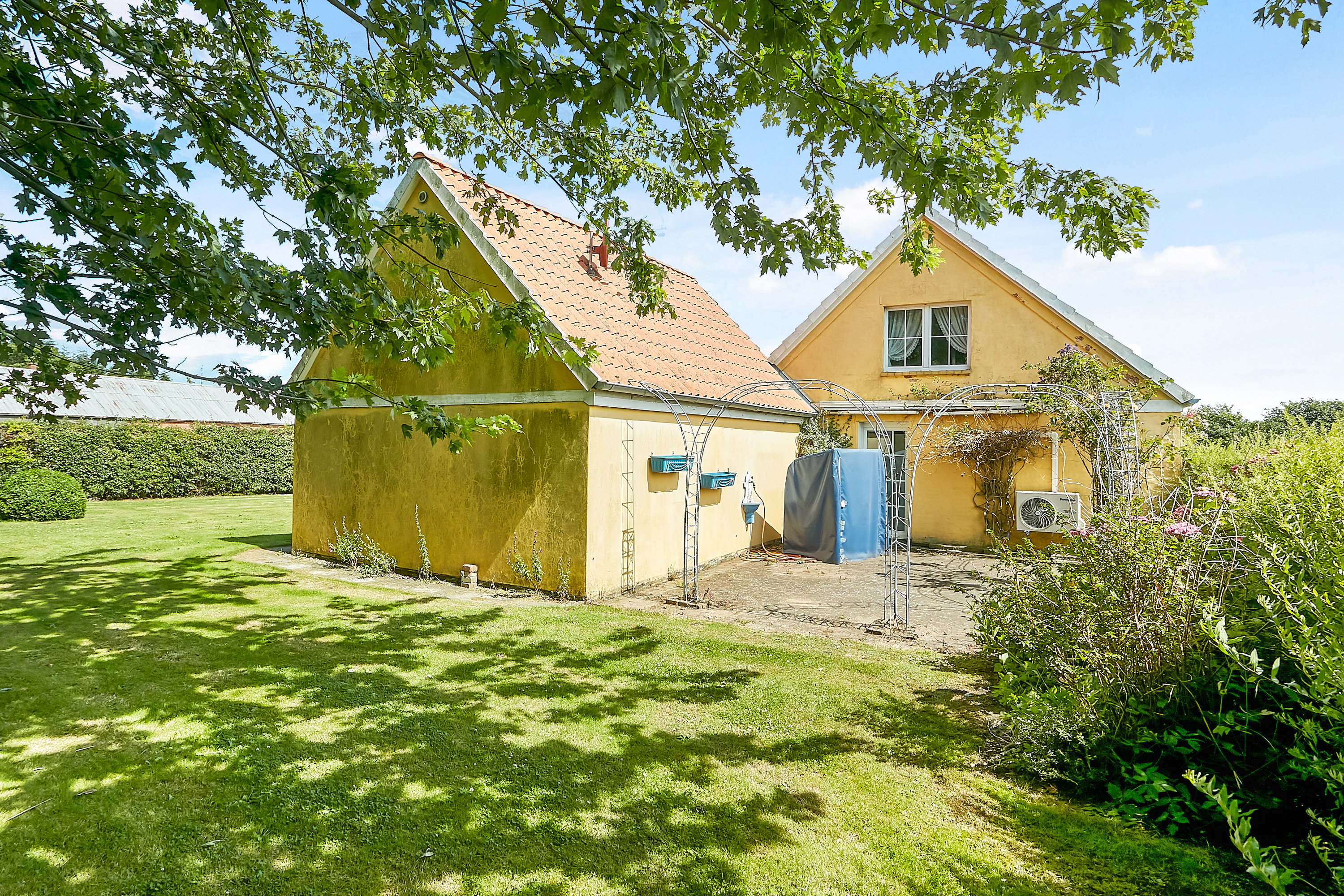 Miniaturebillede 1: . Billede af Stourup Hældagervej 9, Sønderby, 7130 Juelsminde