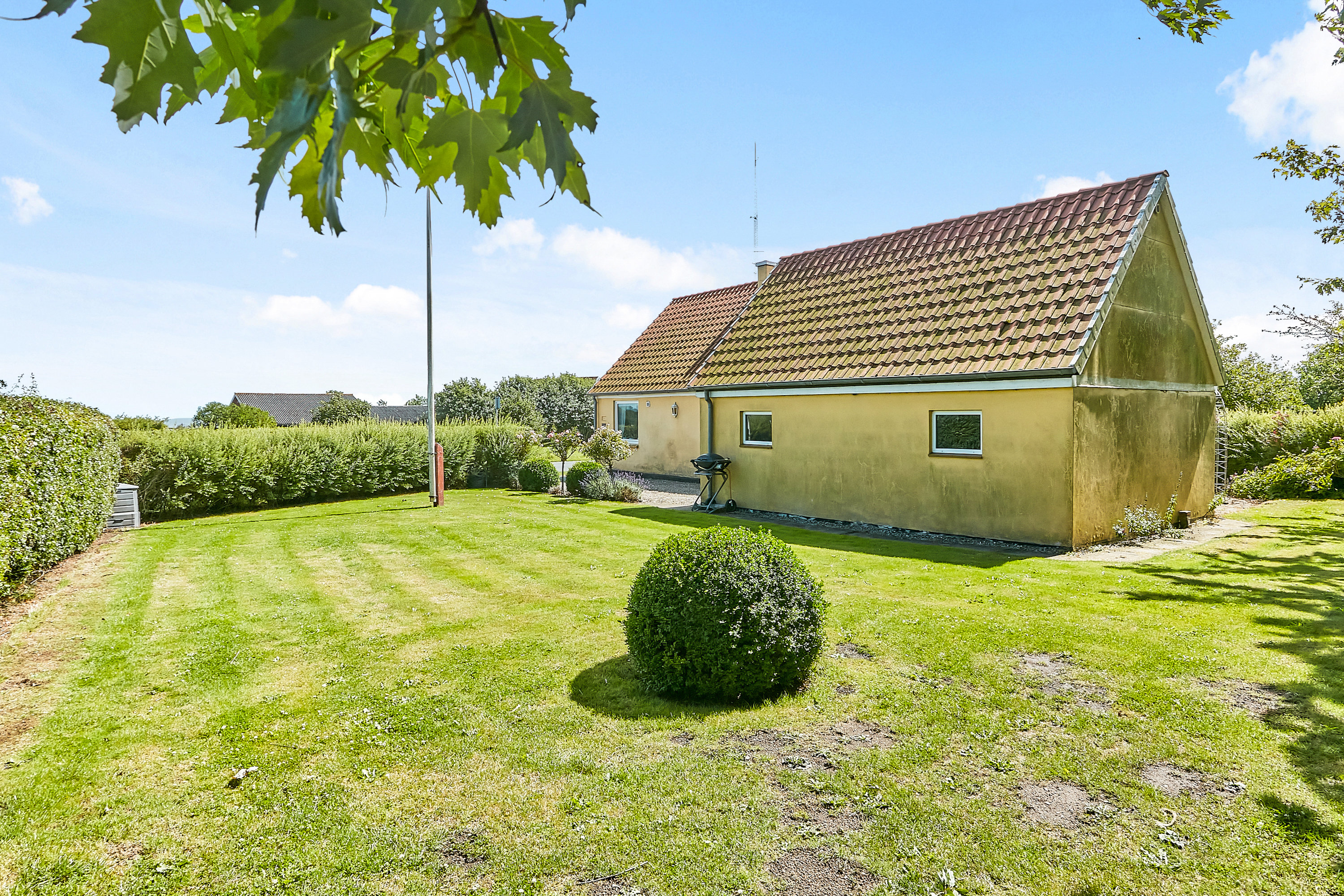 Fremhævet  billede i fuldskærmstilstand. Billede af Stourup Hældagervej 9, Sønderby, 7130 Juelsminde