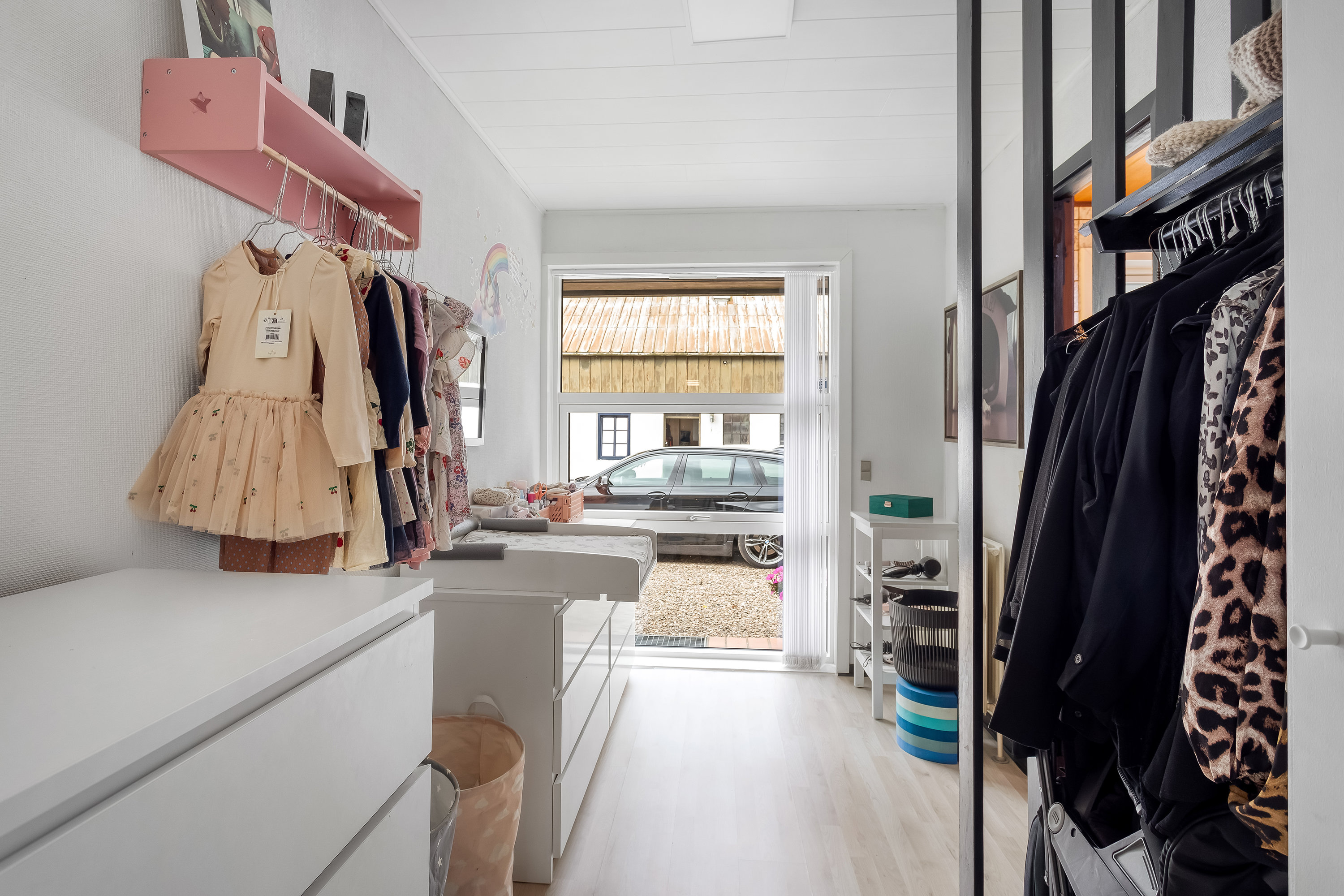 Fremhævet andet billede i fuldskærmstilstand. Billede af Frifeltvej 38, Normsted, 6780 Skærbæk