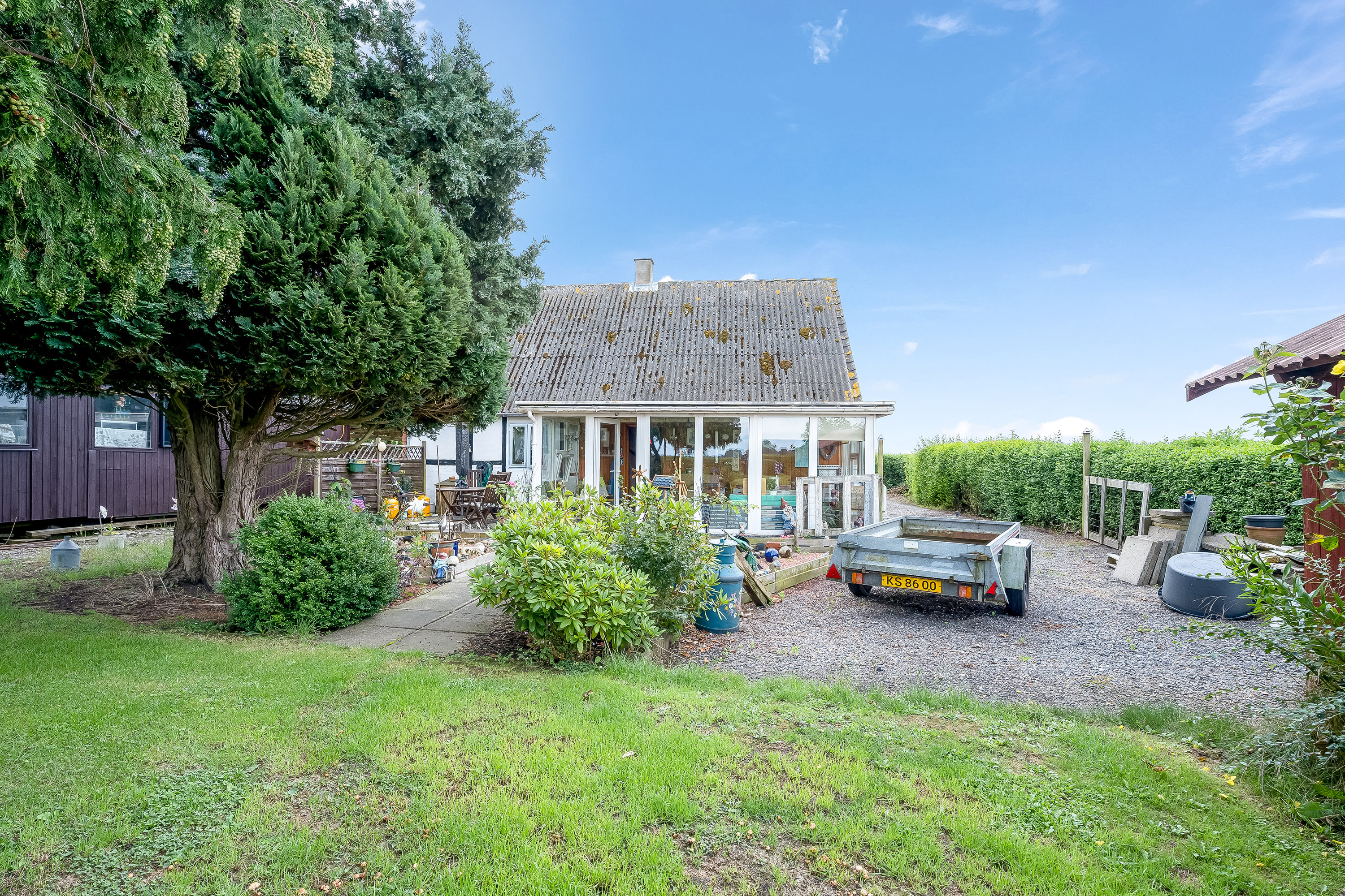 Fremhævet facade billede i fuldskærmstilstand. Billede af Fuglsevej 15, Torslunde, 4960 Holeby