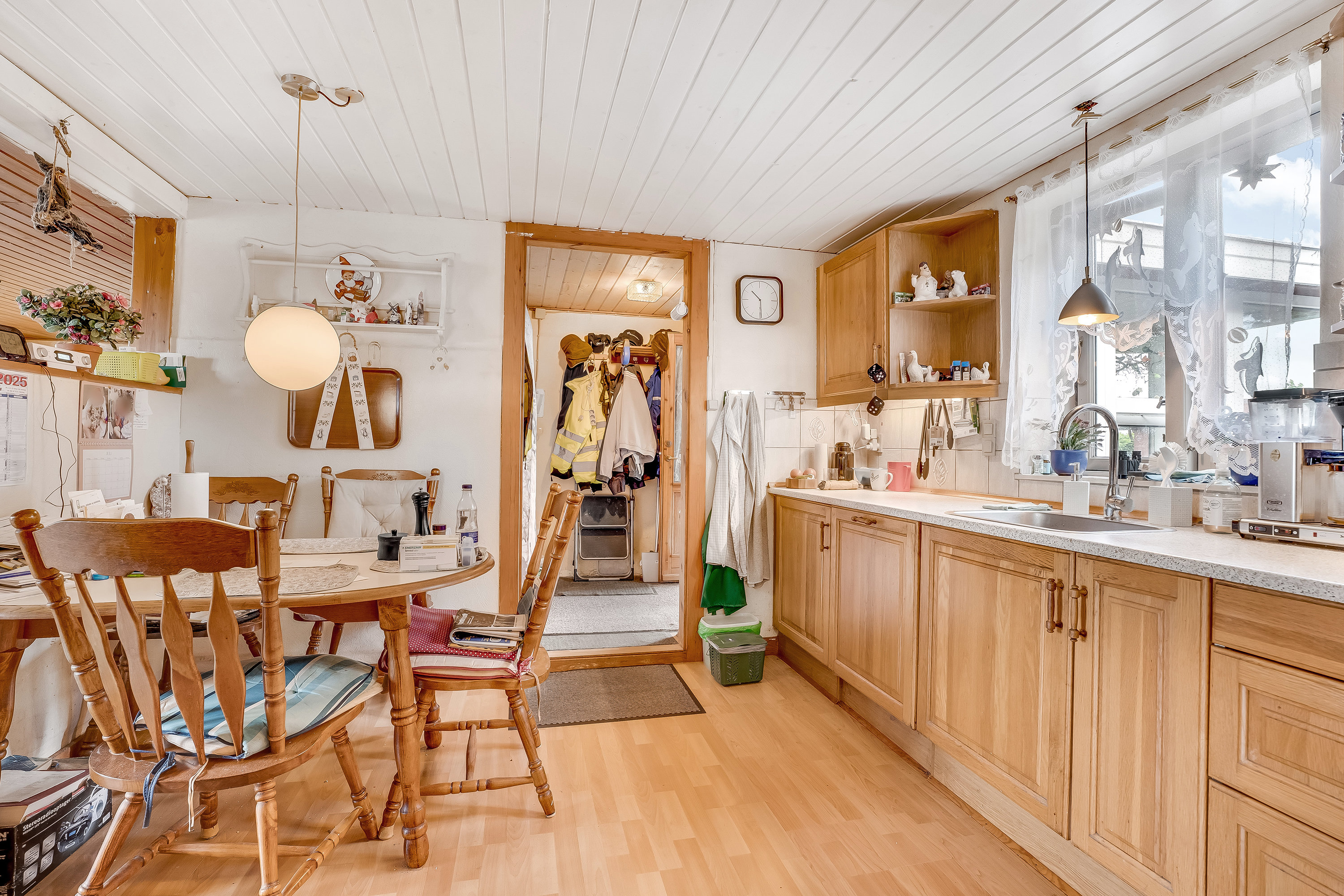 Fremhævet køkken billede i fuldskærmstilstand. Billede af Fuglsevej 15, Torslunde, 4960 Holeby