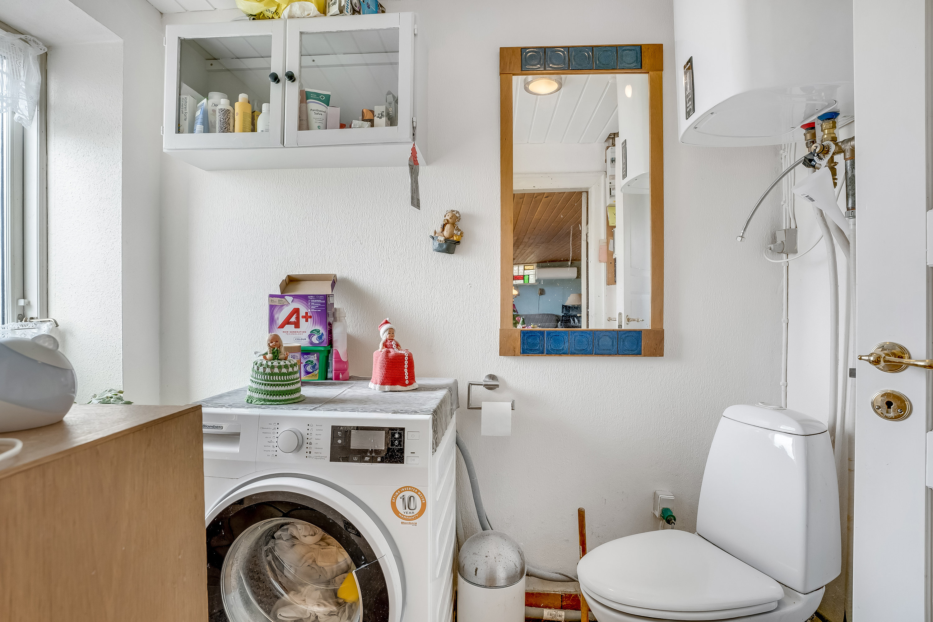 Fremhævet toilet billede i fuldskærmstilstand. Billede af Fuglsevej 15, Torslunde, 4960 Holeby