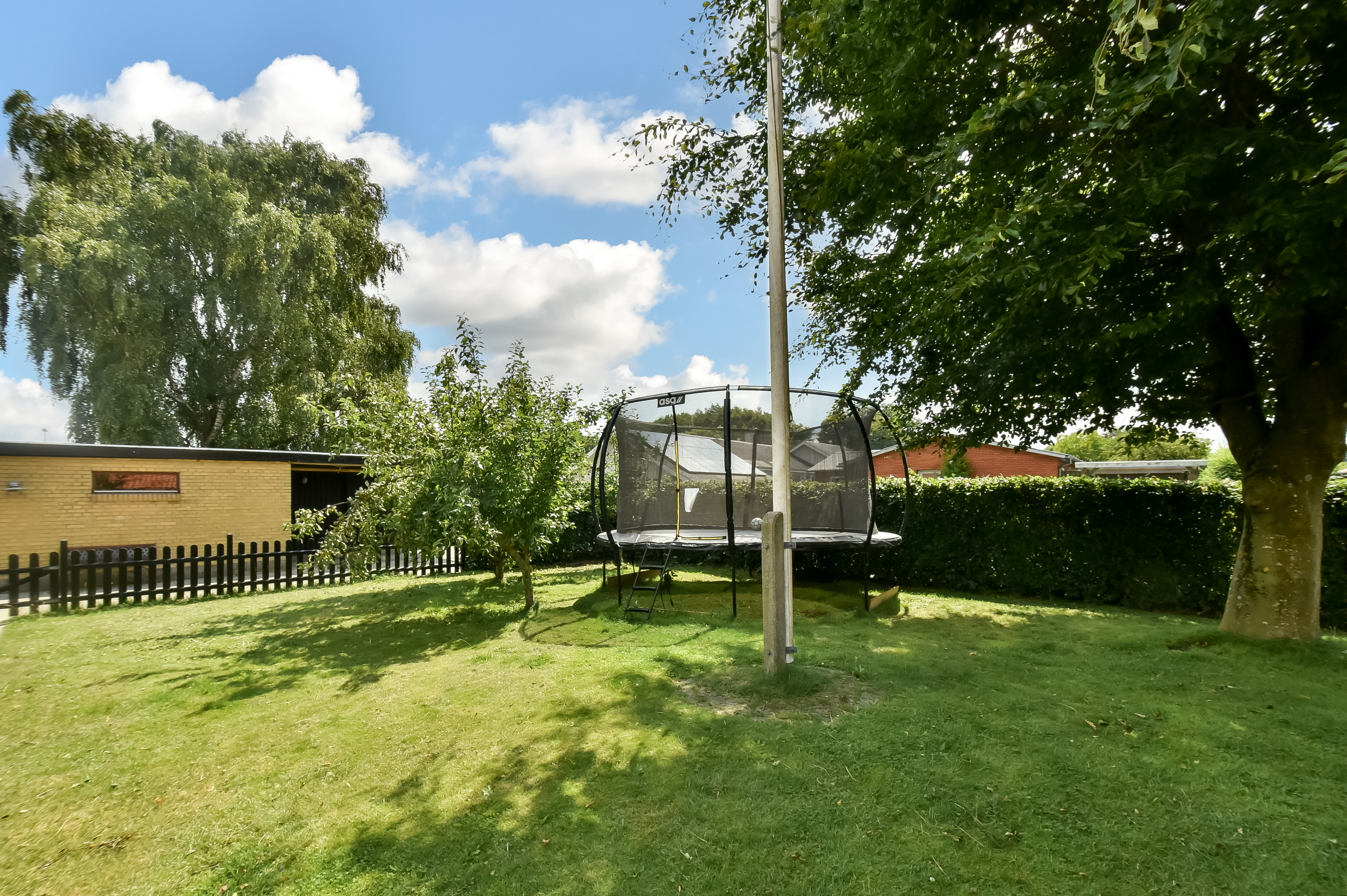 Fremhævet  billede i fuldskærmstilstand. Billede af Frilandsvej 9, Lind, 7400 Herning