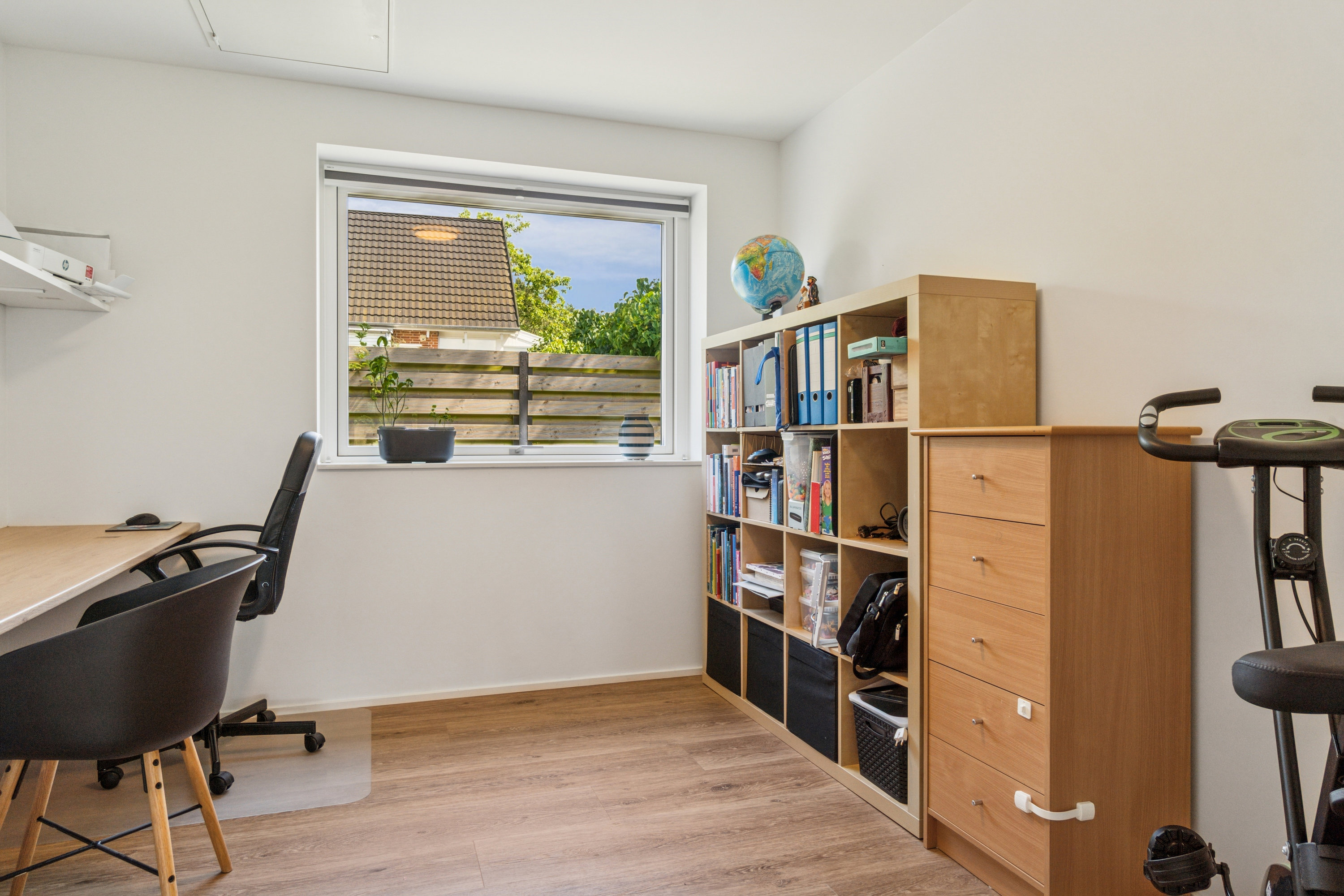 Fremhævet værelse billede i fuldskærmstilstand. Billede af Bøgeskov Høvej 9G, 8260 Viby J