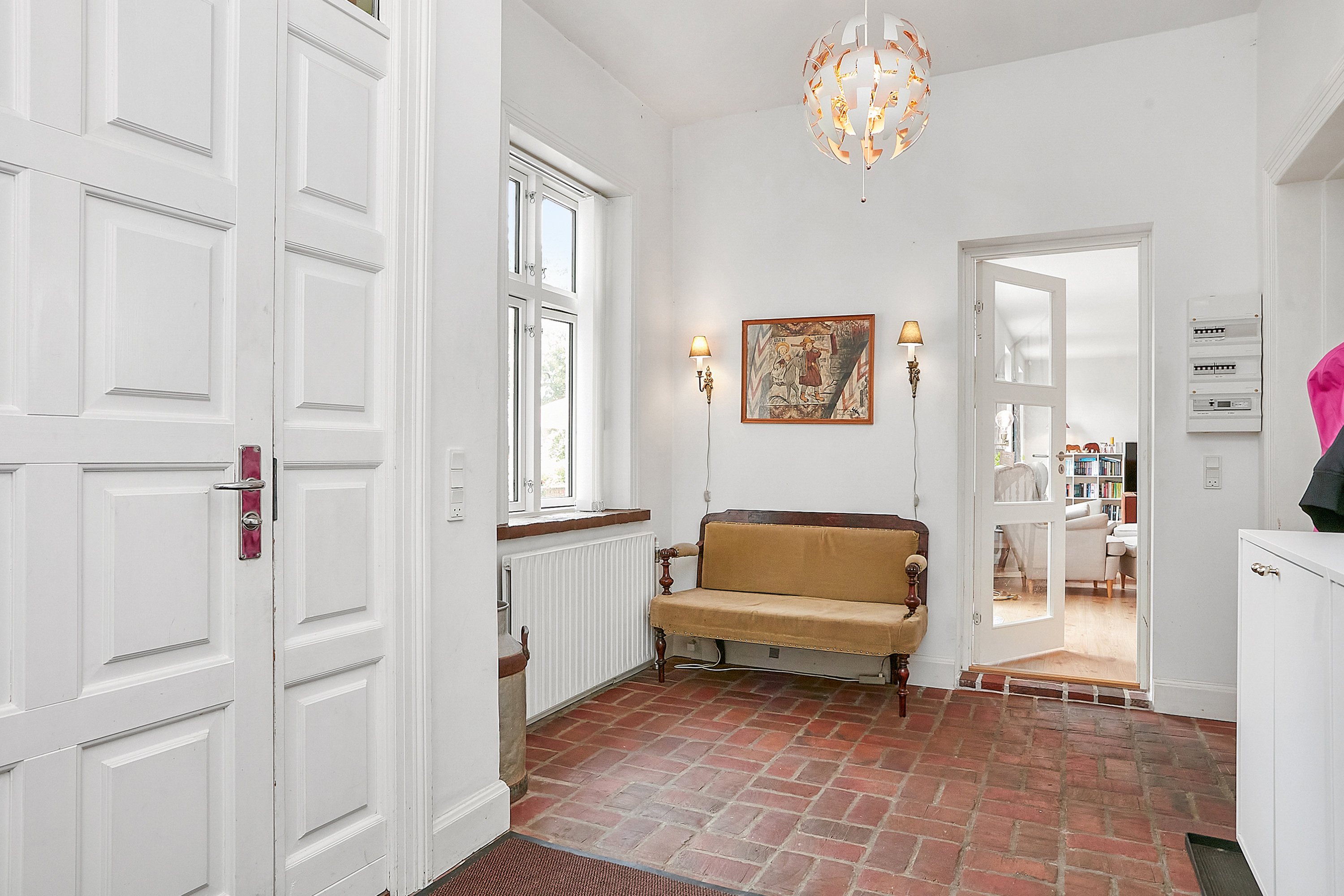 Fremhævet  billede i fuldskærmstilstand. Billede af Røntoftevej 1, 8700 Horsens