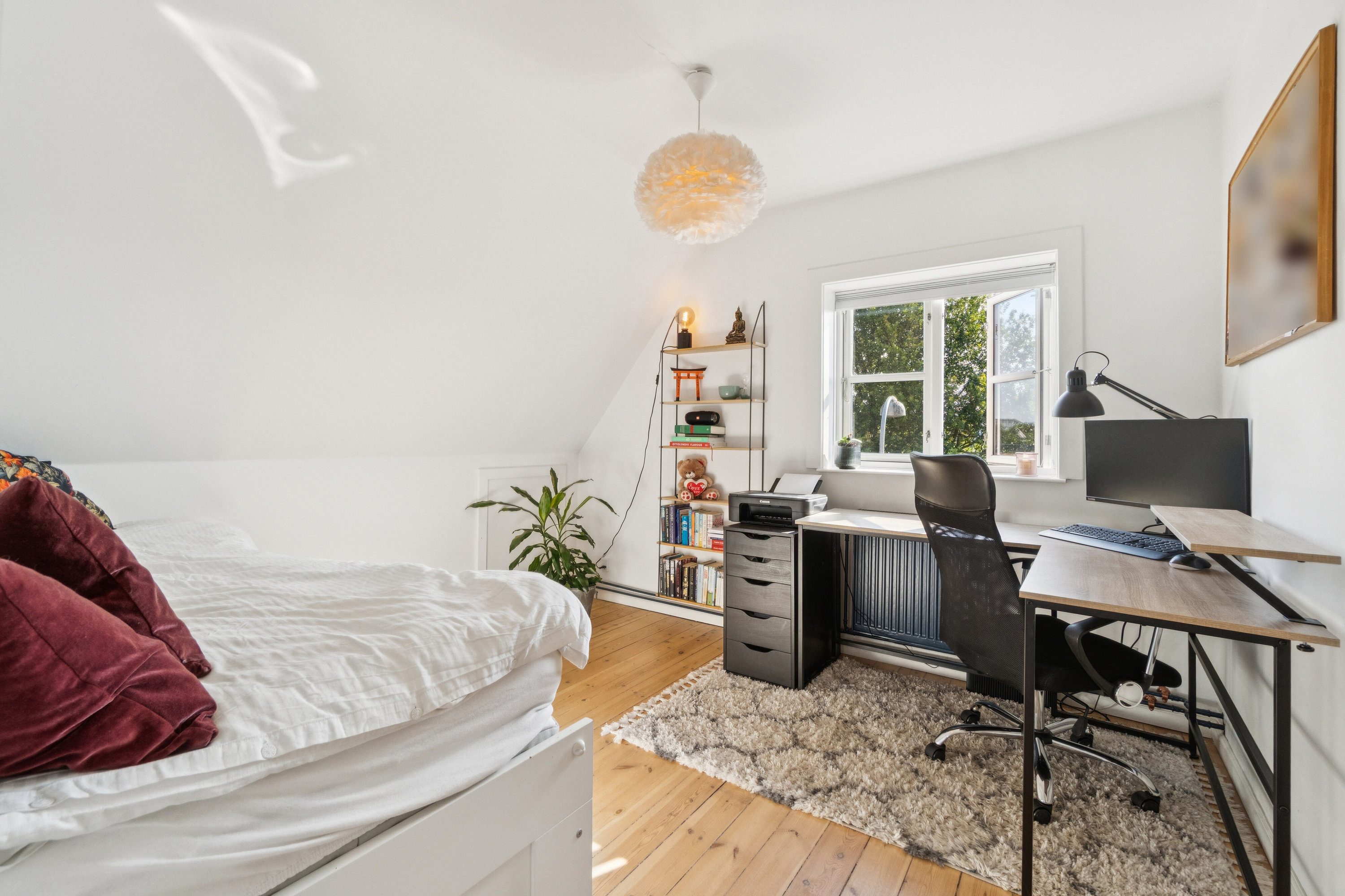 Fremhævet værelse billede i fuldskærmstilstand. Billede af Klovborgvej 21, 2650 Hvidovre