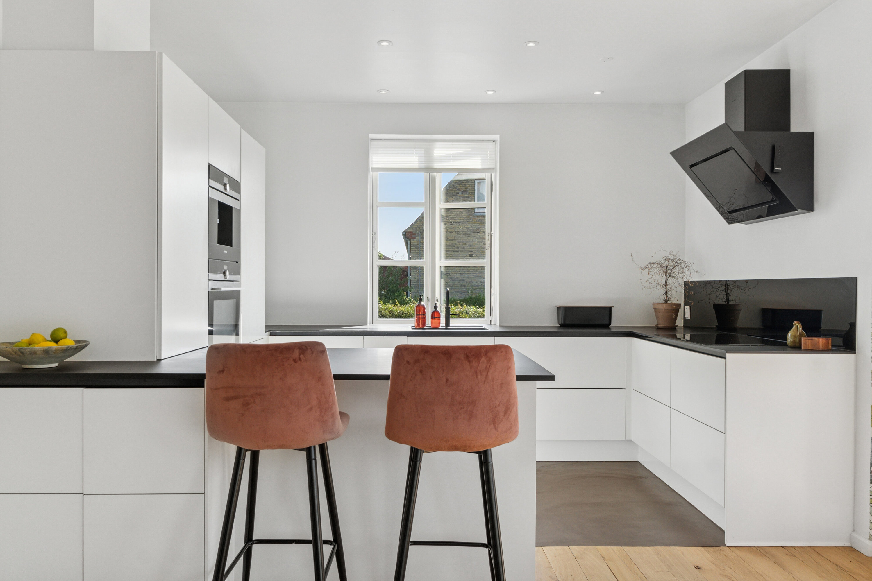 Fremhævet køkken billede i fuldskærmstilstand. Billede af Klovborgvej 21, 2650 Hvidovre