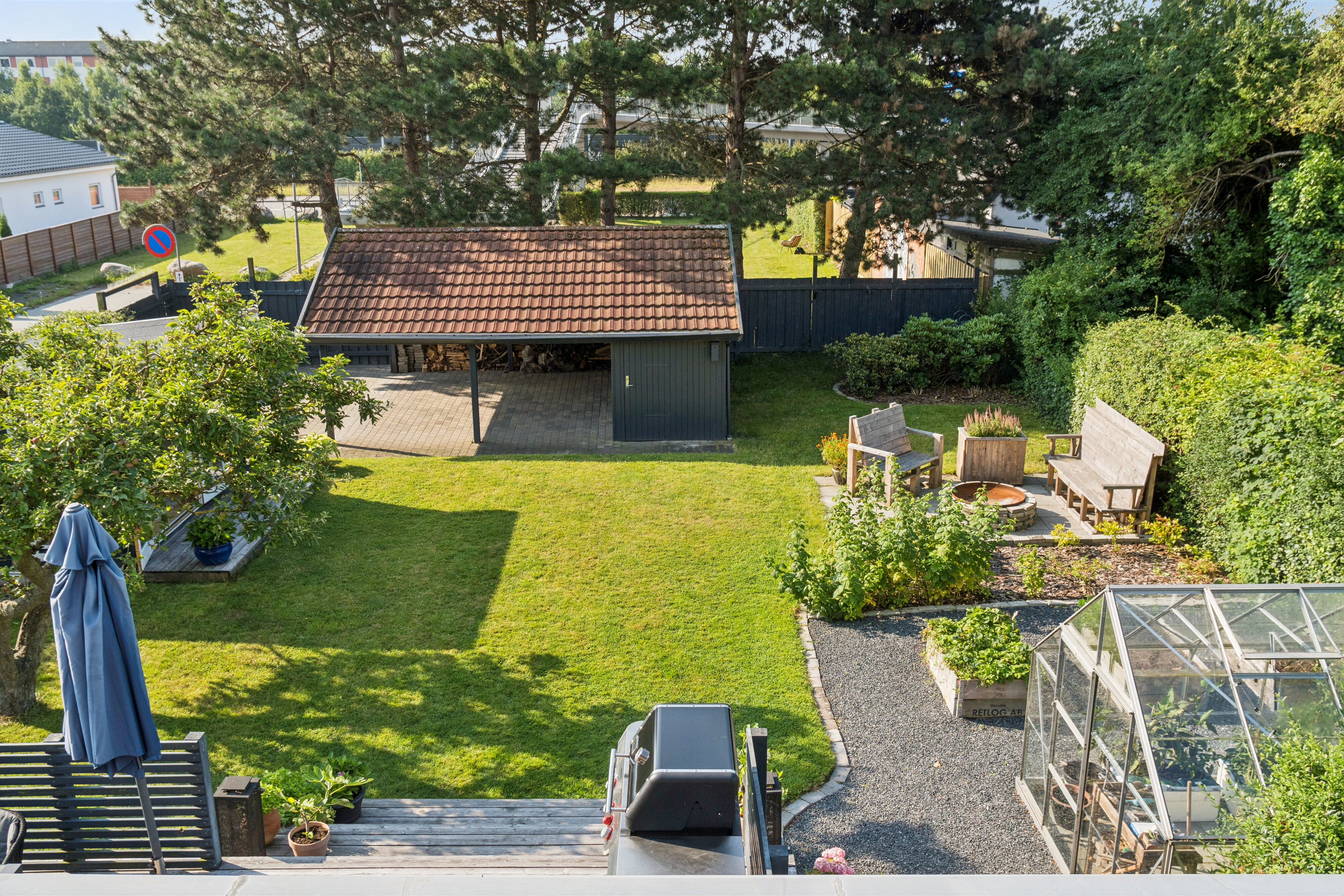 Fremhævet udendørs billede i fuldskærmstilstand. Billede af Klovborgvej 21, 2650 Hvidovre