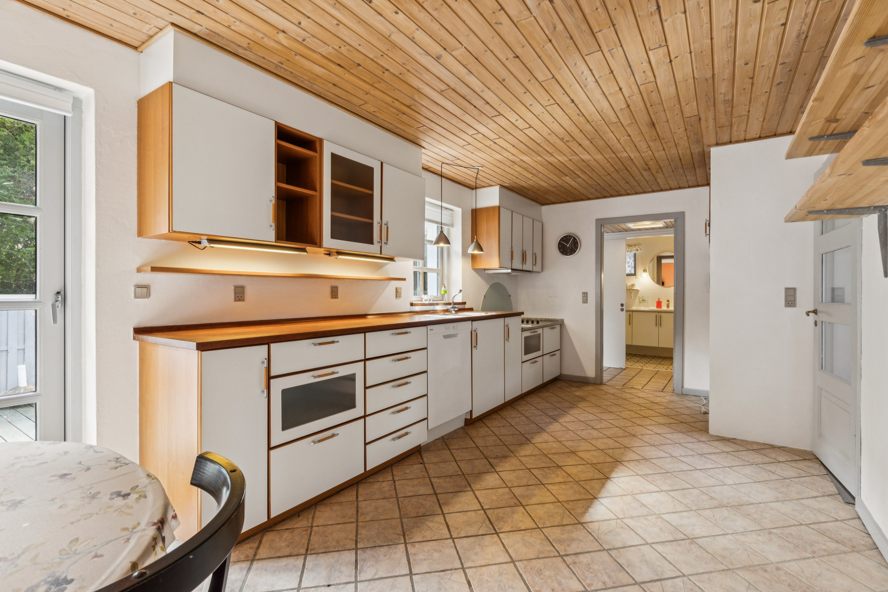 Fremhævet køkken billede i fuldskærmstilstand. Billede af Tømmerbyvej 85, Tømmerby, 7741 Frøstrup