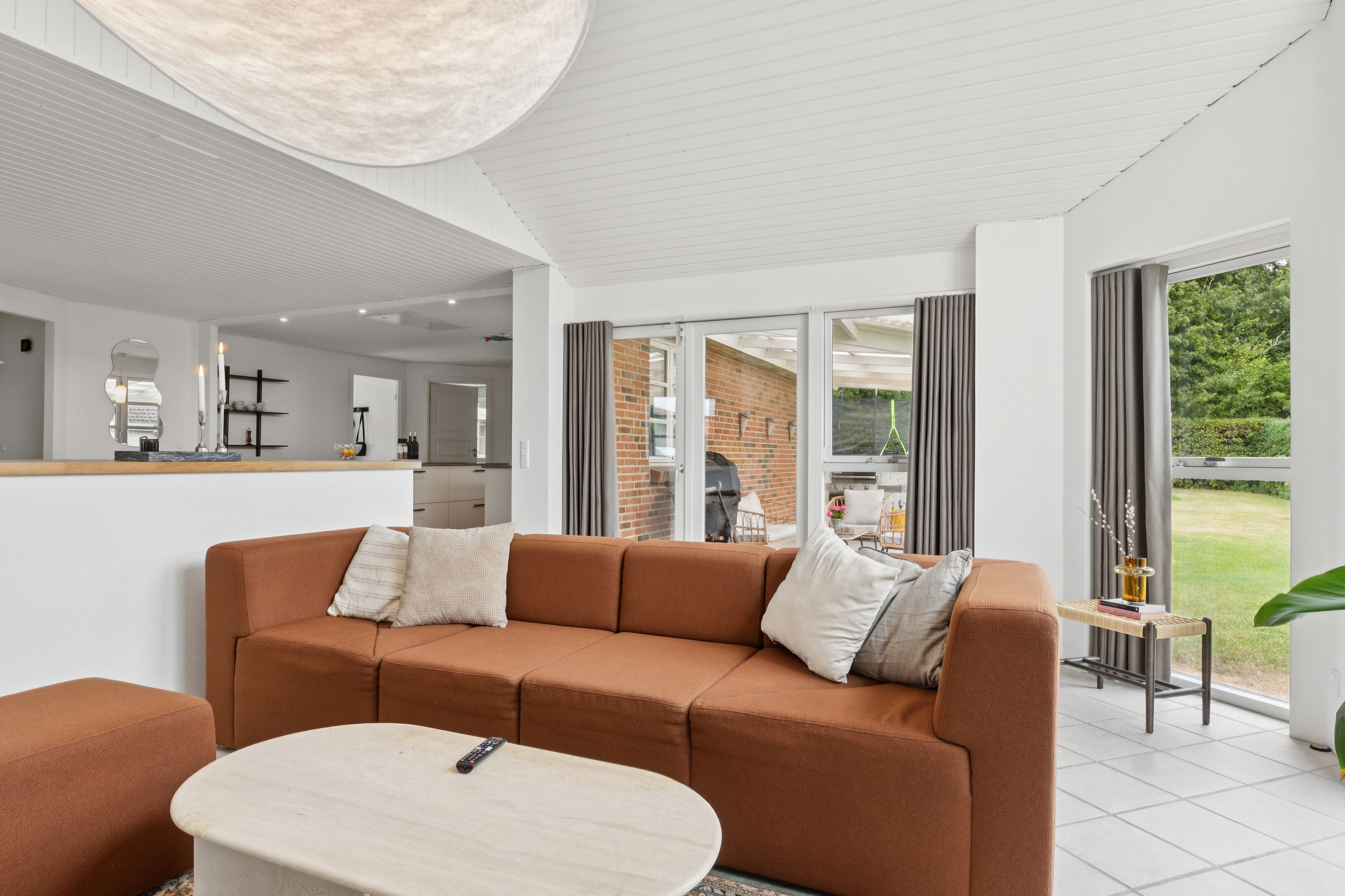 Fremhævet stue billede i fuldskærmstilstand. Billede af Leonora Christinas Vej 19, 7430 Ikast