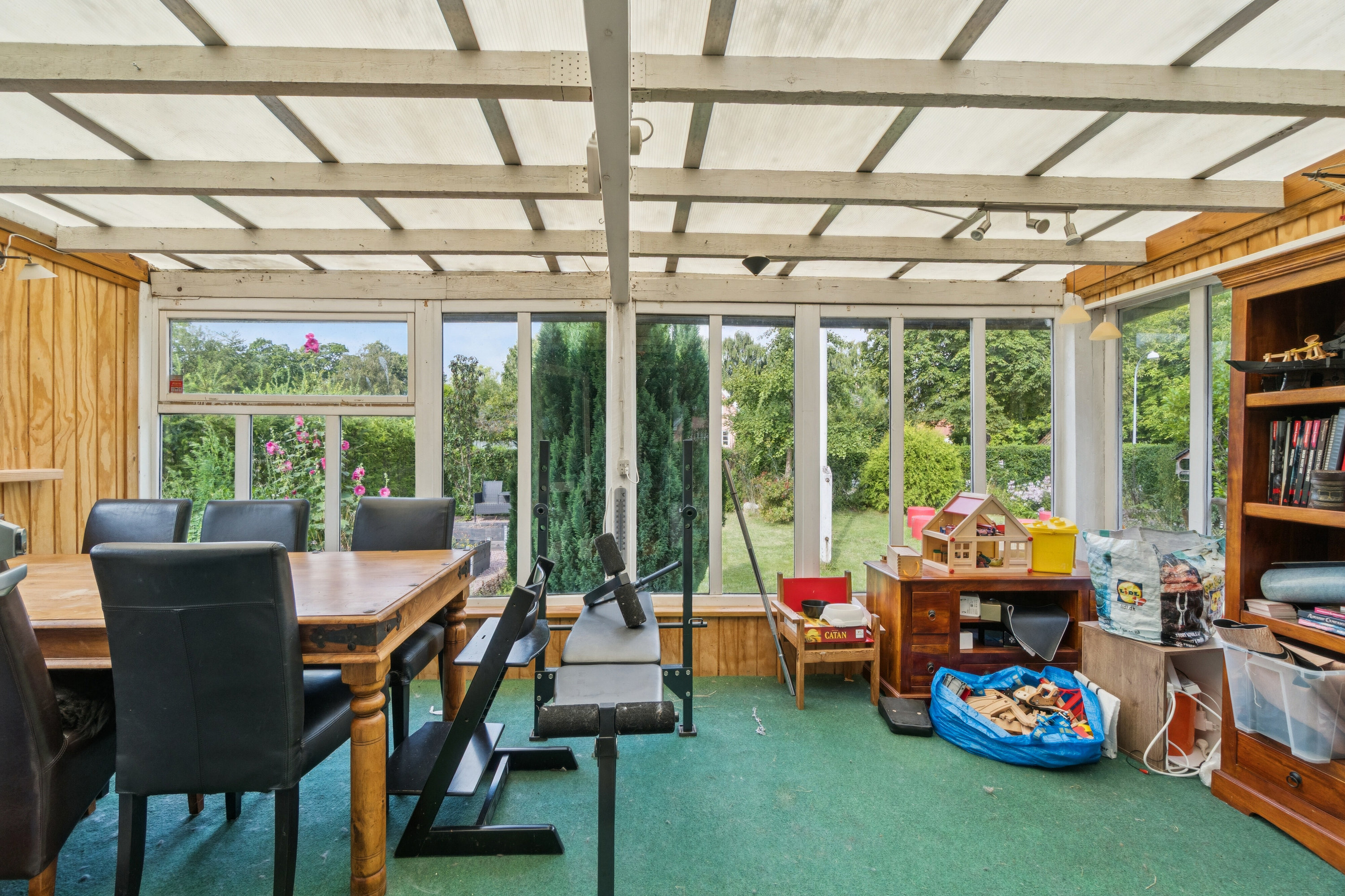 Fremhævet udestue billede i fuldskærmstilstand. Billede af Storegade 13, 2650 Hvidovre