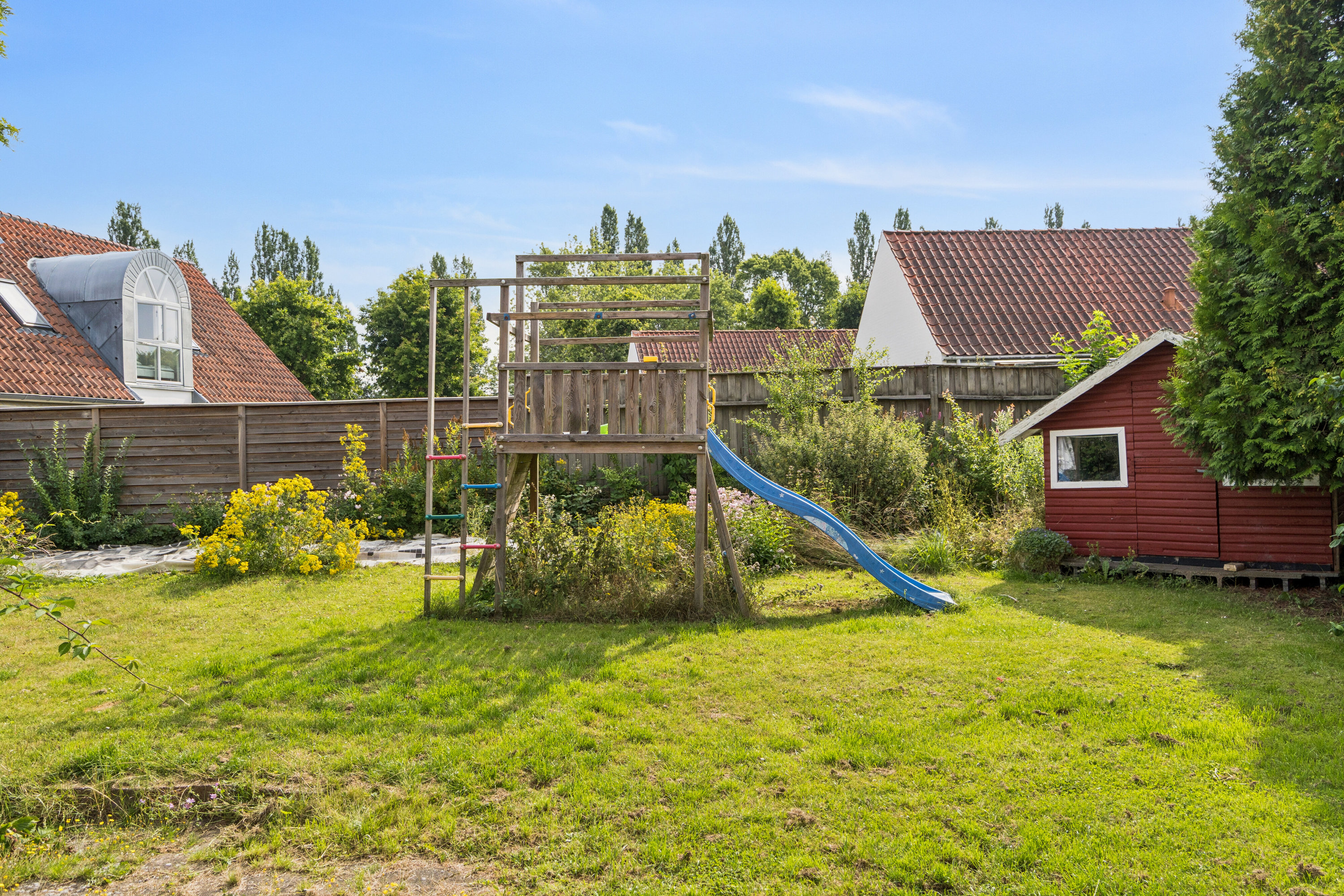 Fremhævet udendørs billede i fuldskærmstilstand. Billede af Storegade 13, 2650 Hvidovre