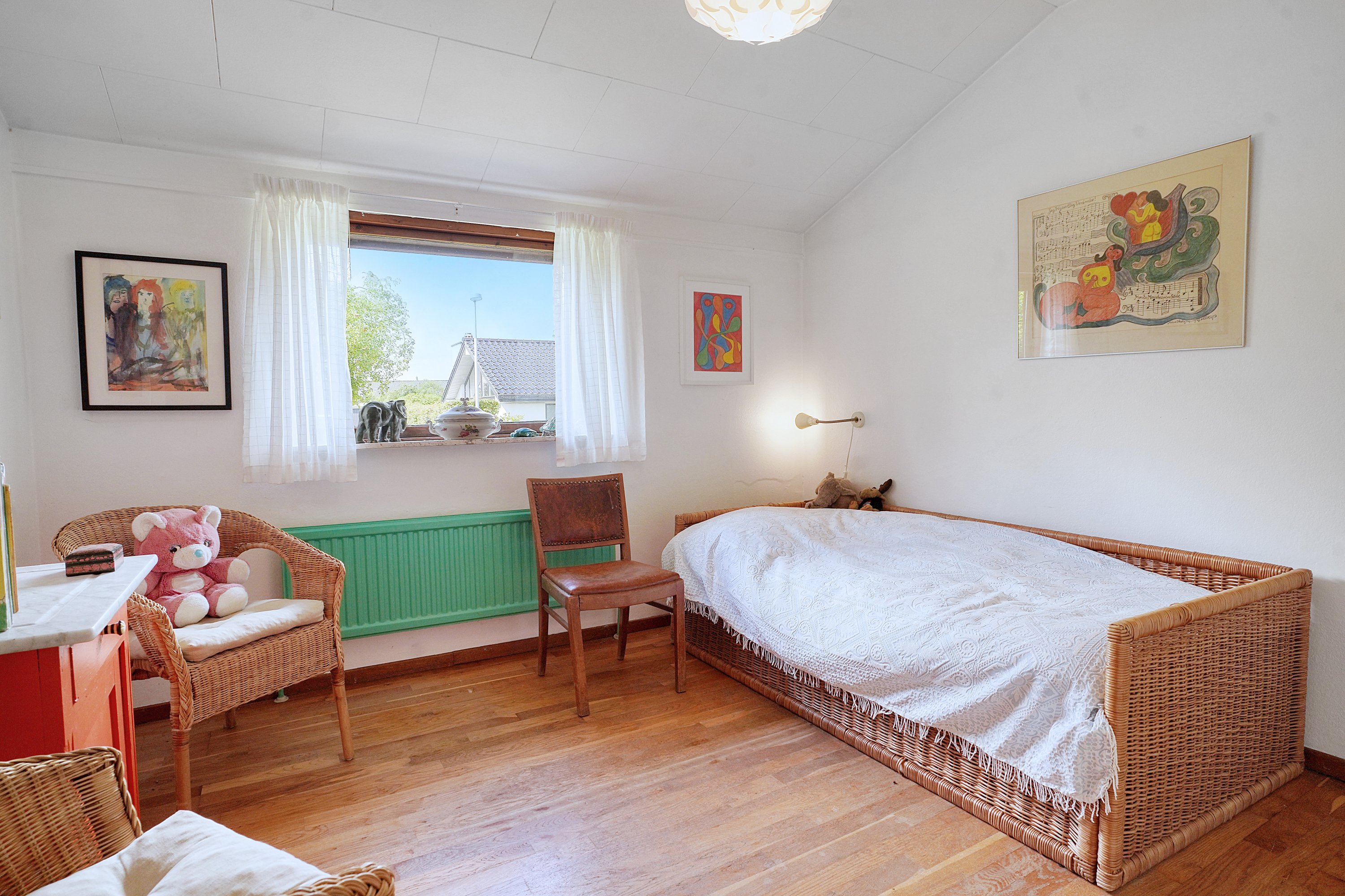 Fremhævet værelse billede i fuldskærmstilstand. Billede af Tjørnevænget 8, 3520 Farum