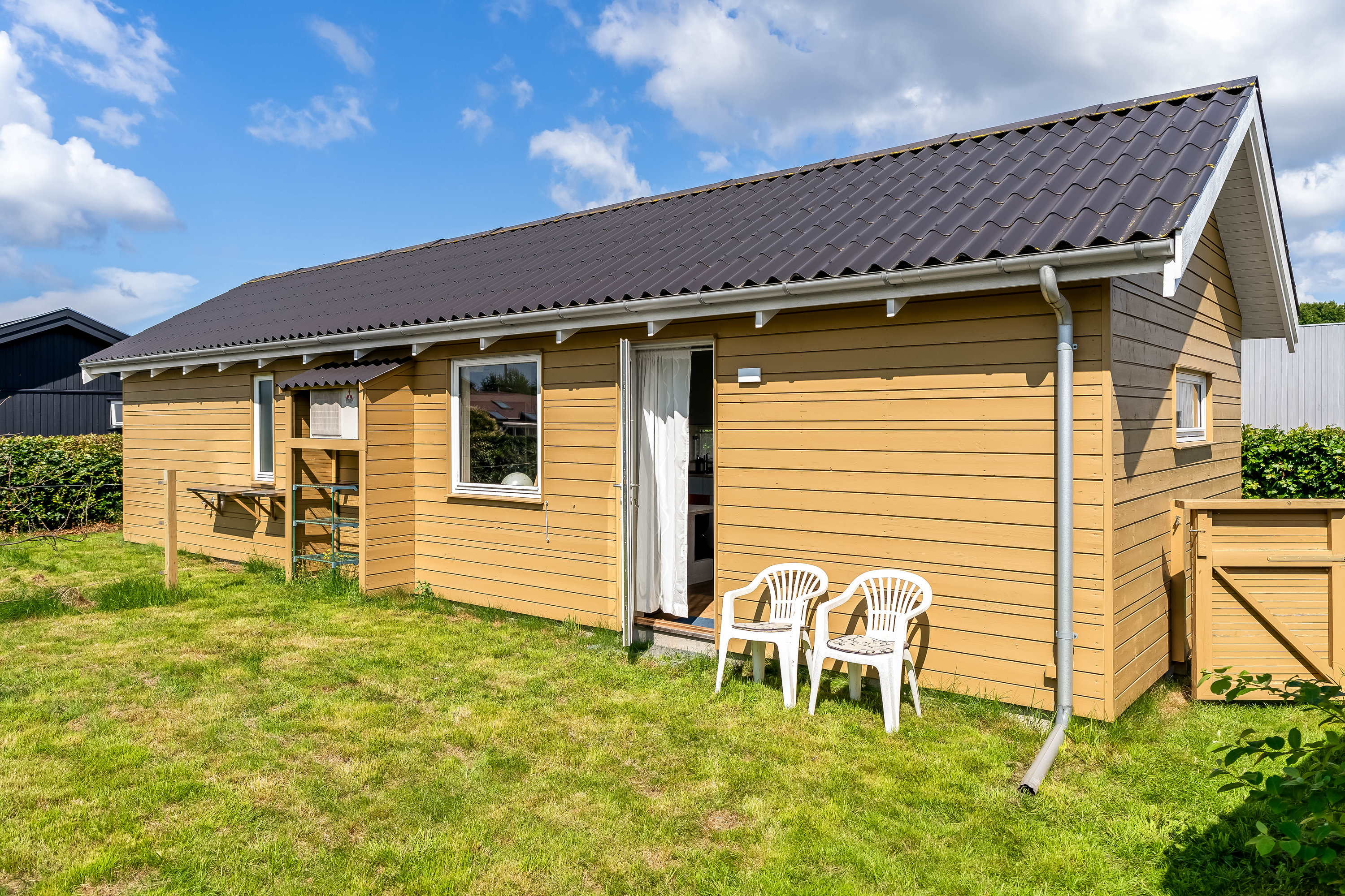 Fremhævet terrasse billede i fuldskærmstilstand. Billede af Tirsdagsengen 30, 3400 Hillerød