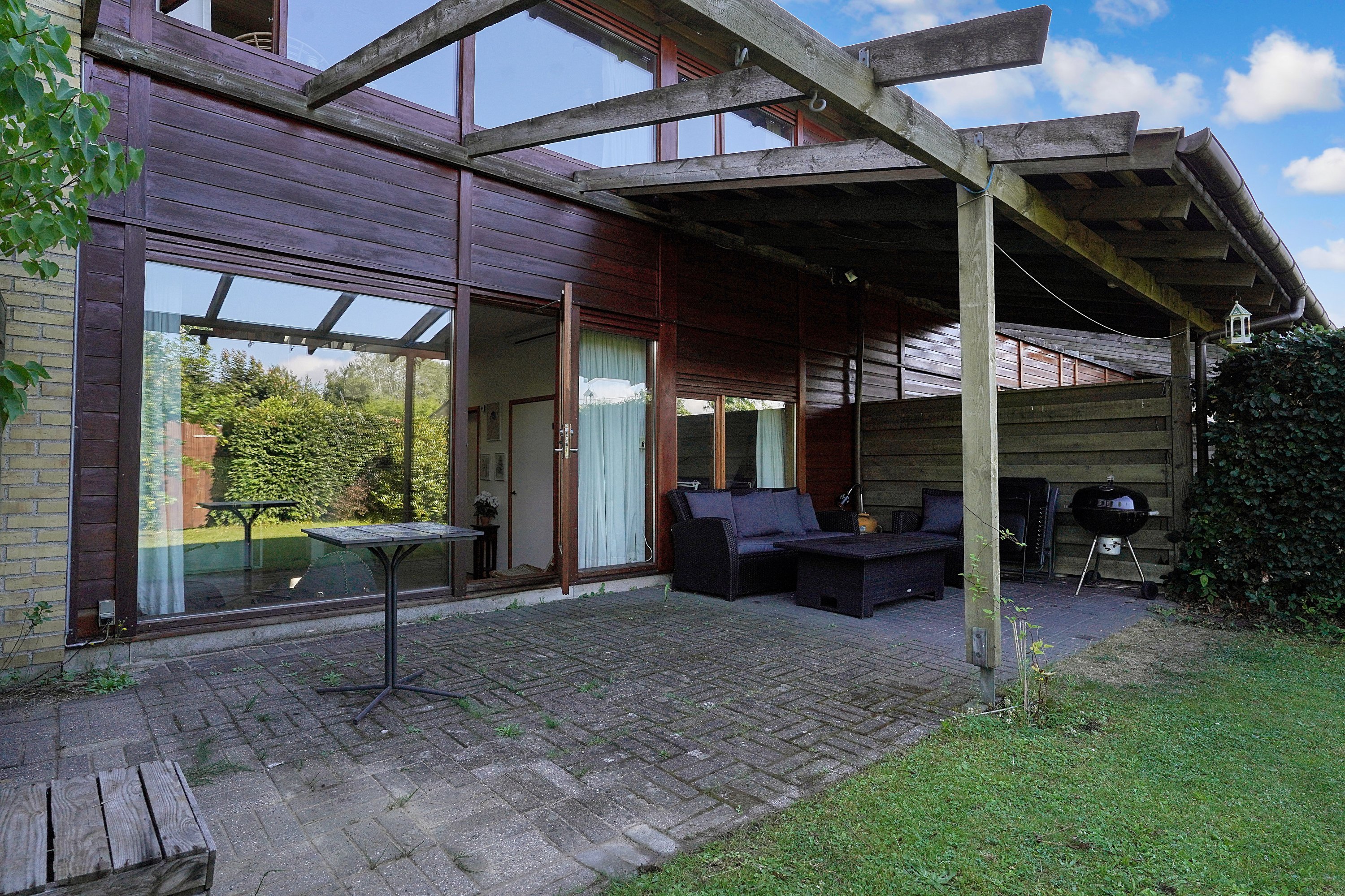 Fremhævet terrasse billede i fuldskærmstilstand. Billede af Stenvadpark 20, 3520 Farum