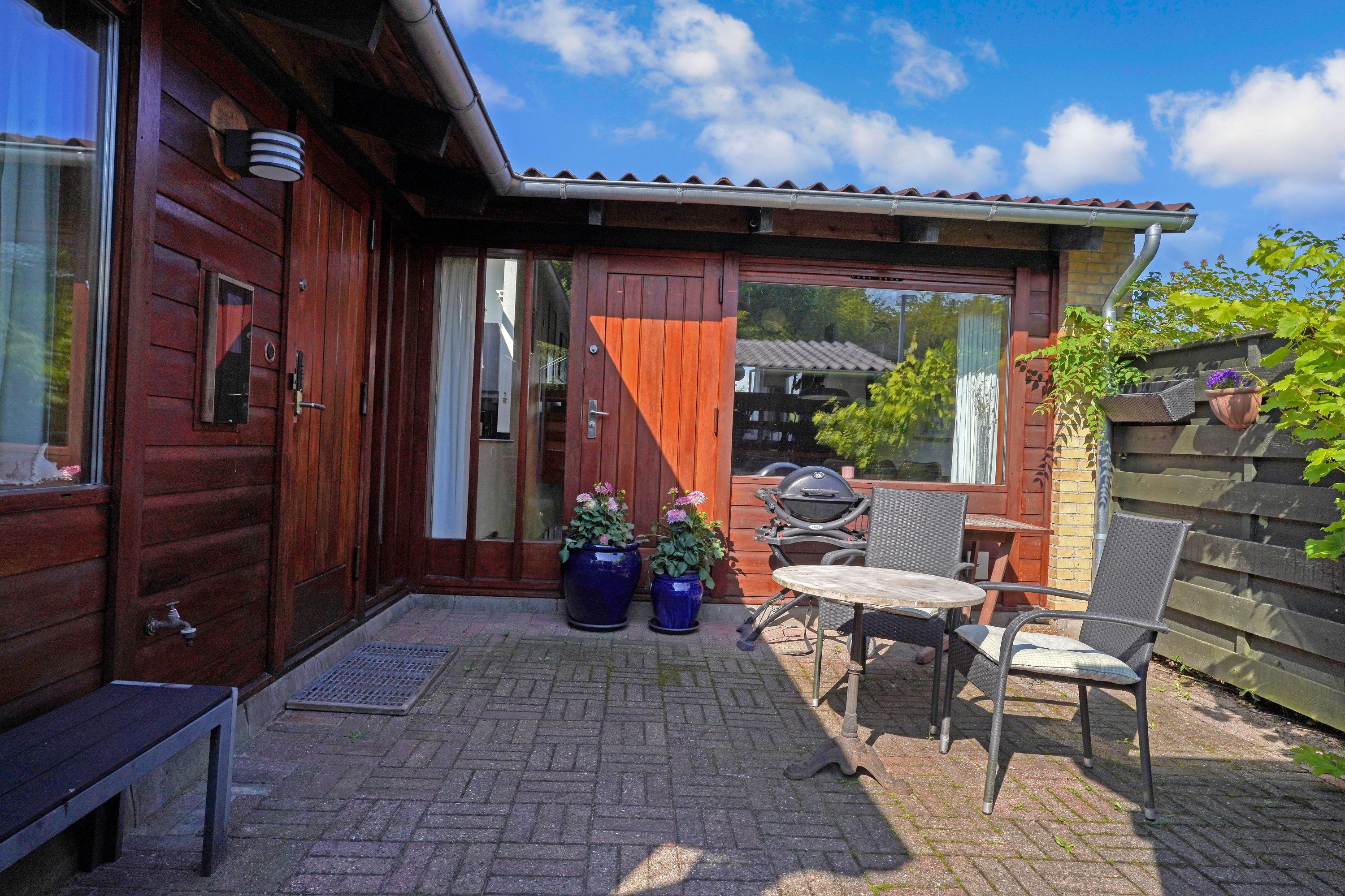 Miniaturebillede 1: terrasse. Billede af Stenvadpark 20, 3520 Farum