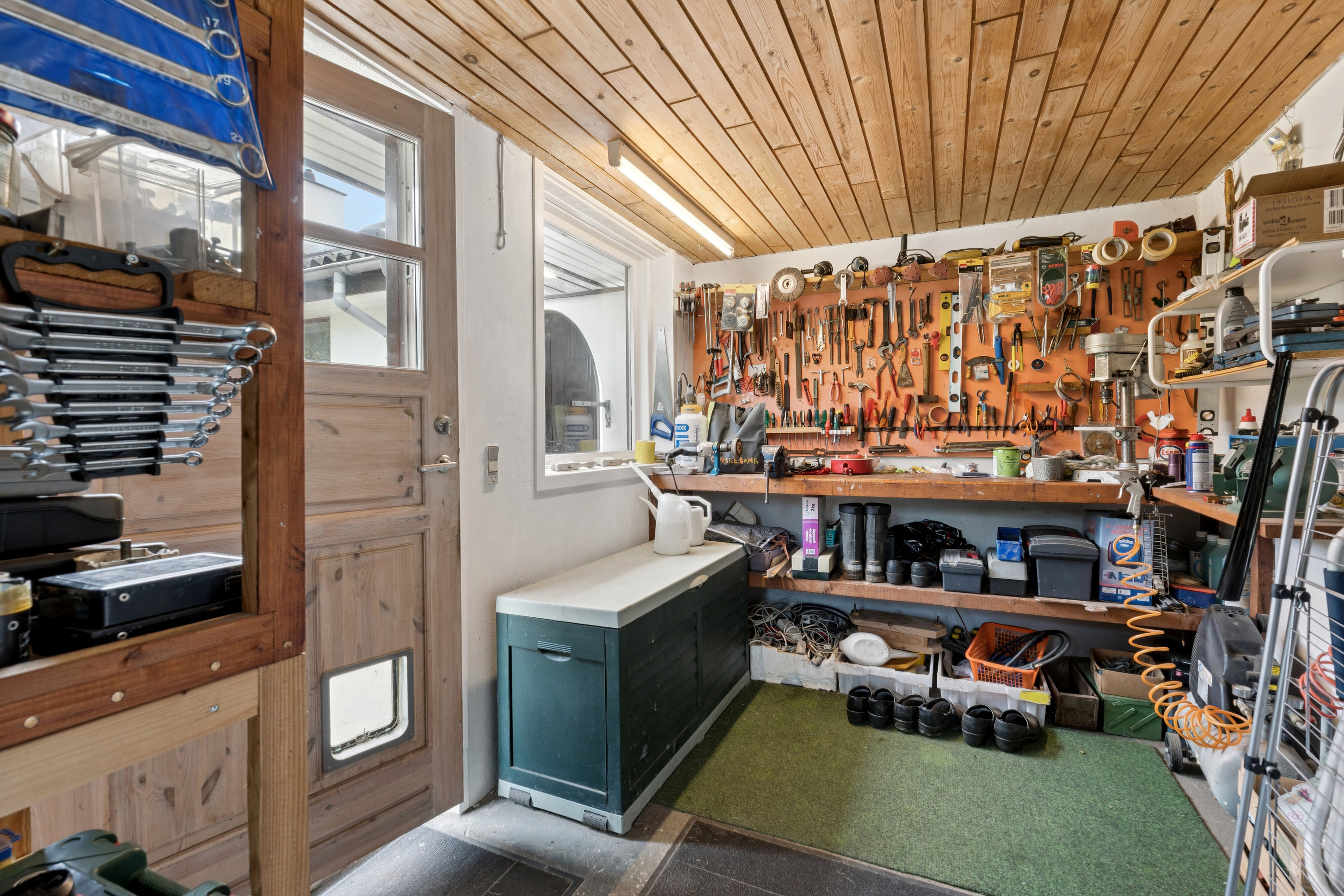 Fremhævet garage billede i fuldskærmstilstand. Billede af Købstedvej 12, Tornby, 9850 Hirtshals