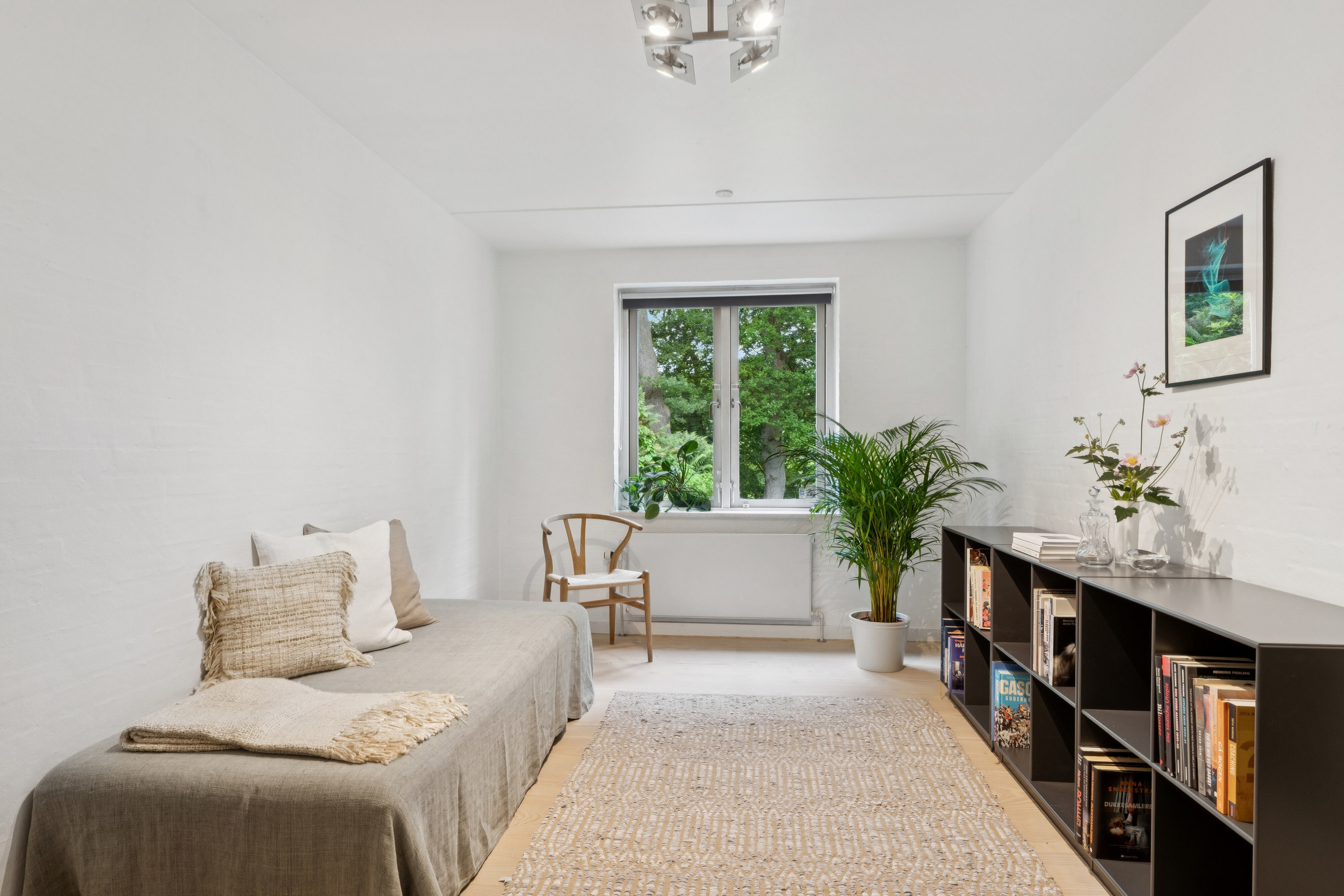 Fremhævet soveværelse billede i fuldskærmstilstand. Billede af Borrekrattet 1A, 2800 Kongens Lyngby