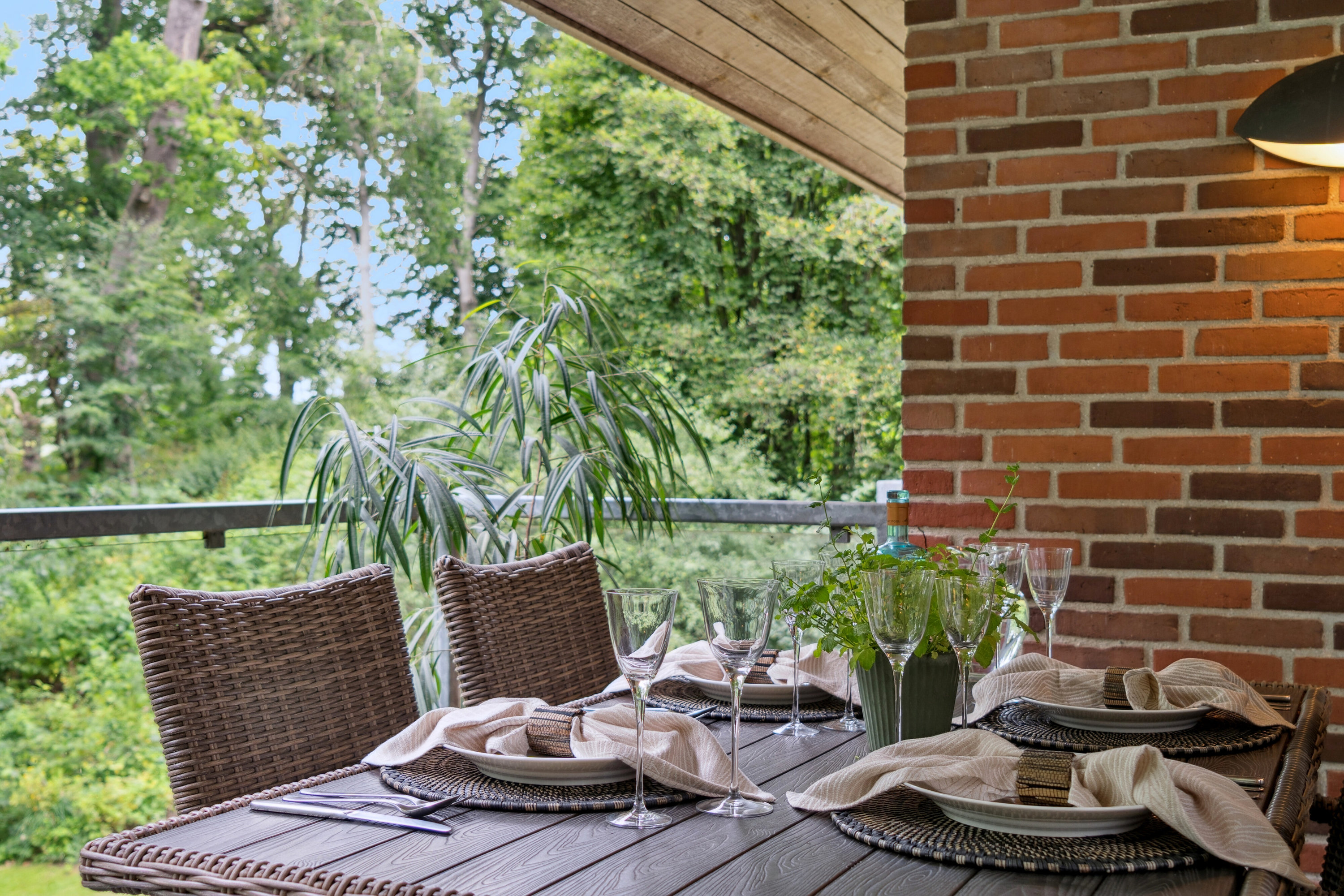 Miniaturebillede 1: overdækket terrasse. Billede af Borrekrattet 1A, 2800 Kongens Lyngby