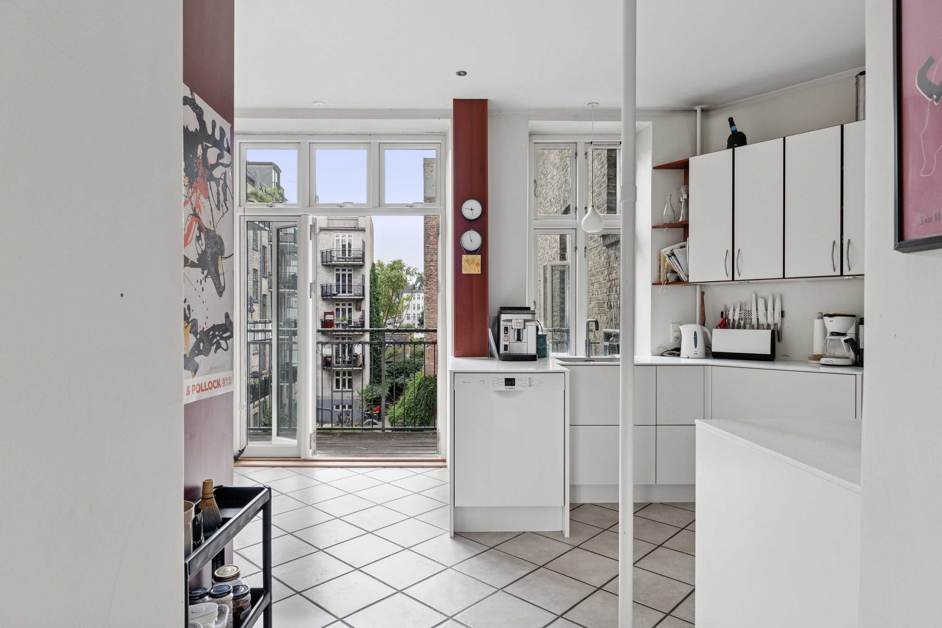 Fremhævet køkken billede i fuldskærmstilstand. Billede af Sølvgade 104, 2. th., 1307 København K