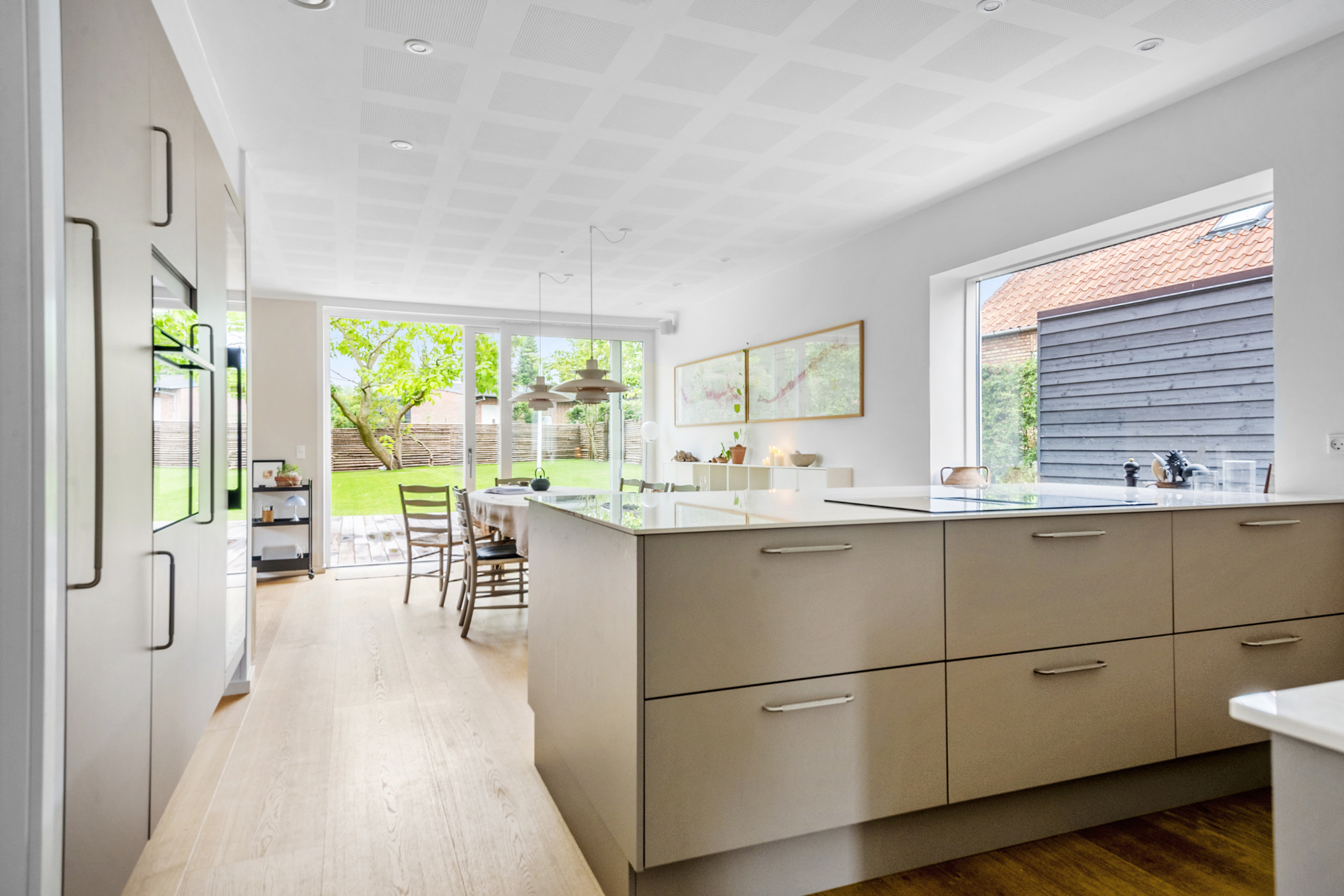 Fremhævet køkken billede i fuldskærmstilstand. Billede af Vejlby Ringvej 50, Risvangen, 8200 Aarhus N