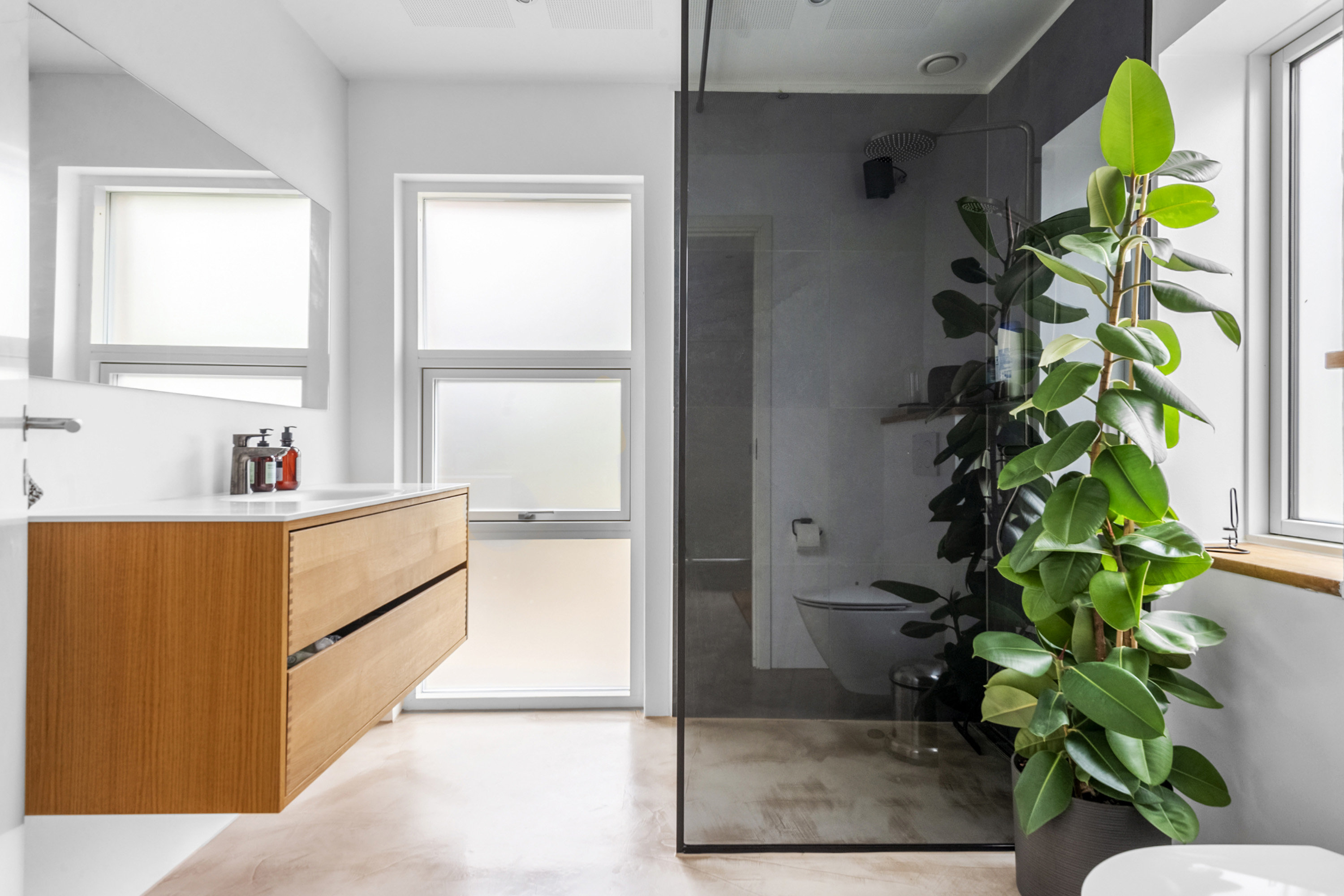 Fremhævet badeværelse billede i fuldskærmstilstand. Billede af Vejlby Ringvej 50, Risvangen, 8200 Aarhus N