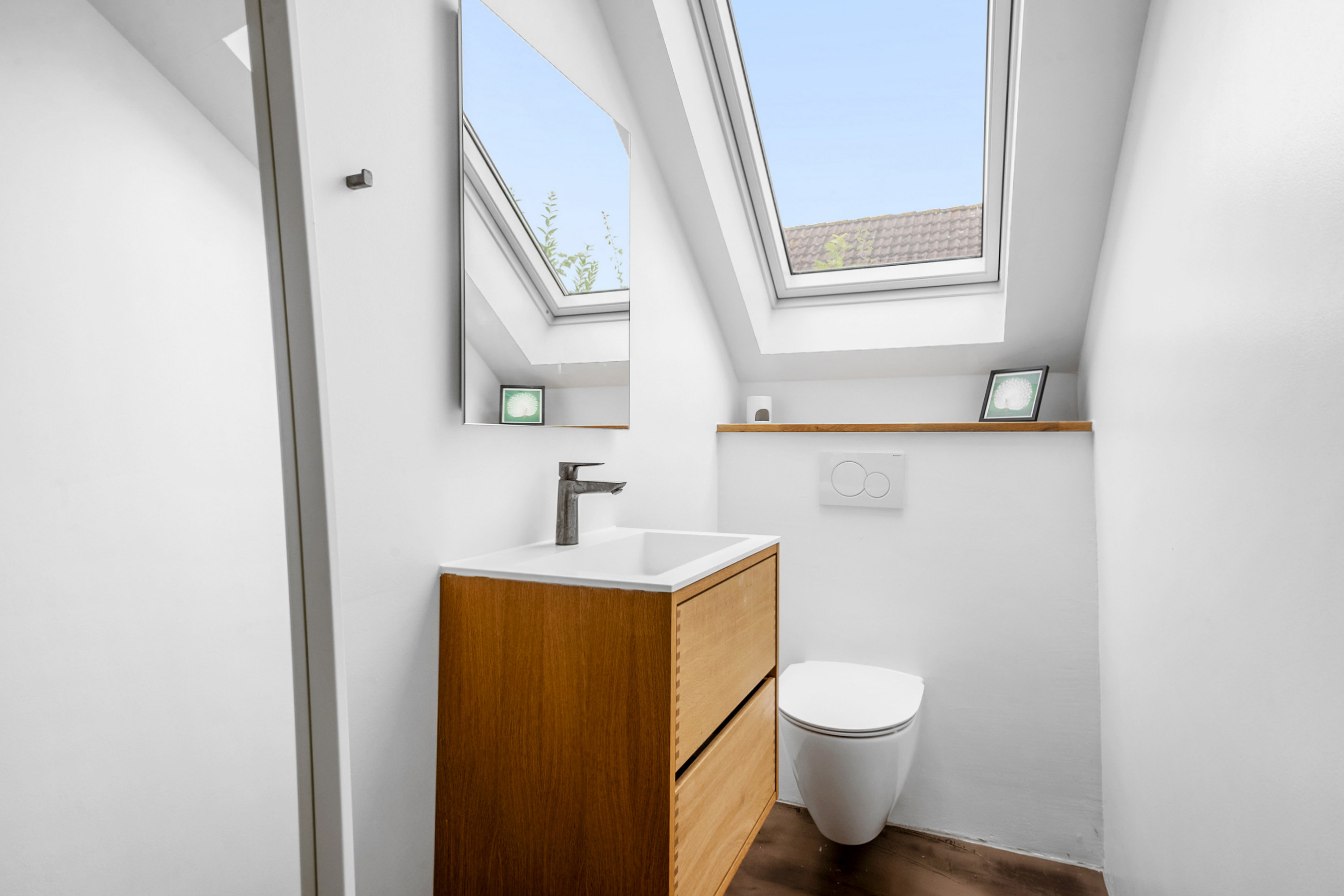 Fremhævet toilet billede i fuldskærmstilstand. Billede af Vejlby Ringvej 50, Risvangen, 8200 Aarhus N