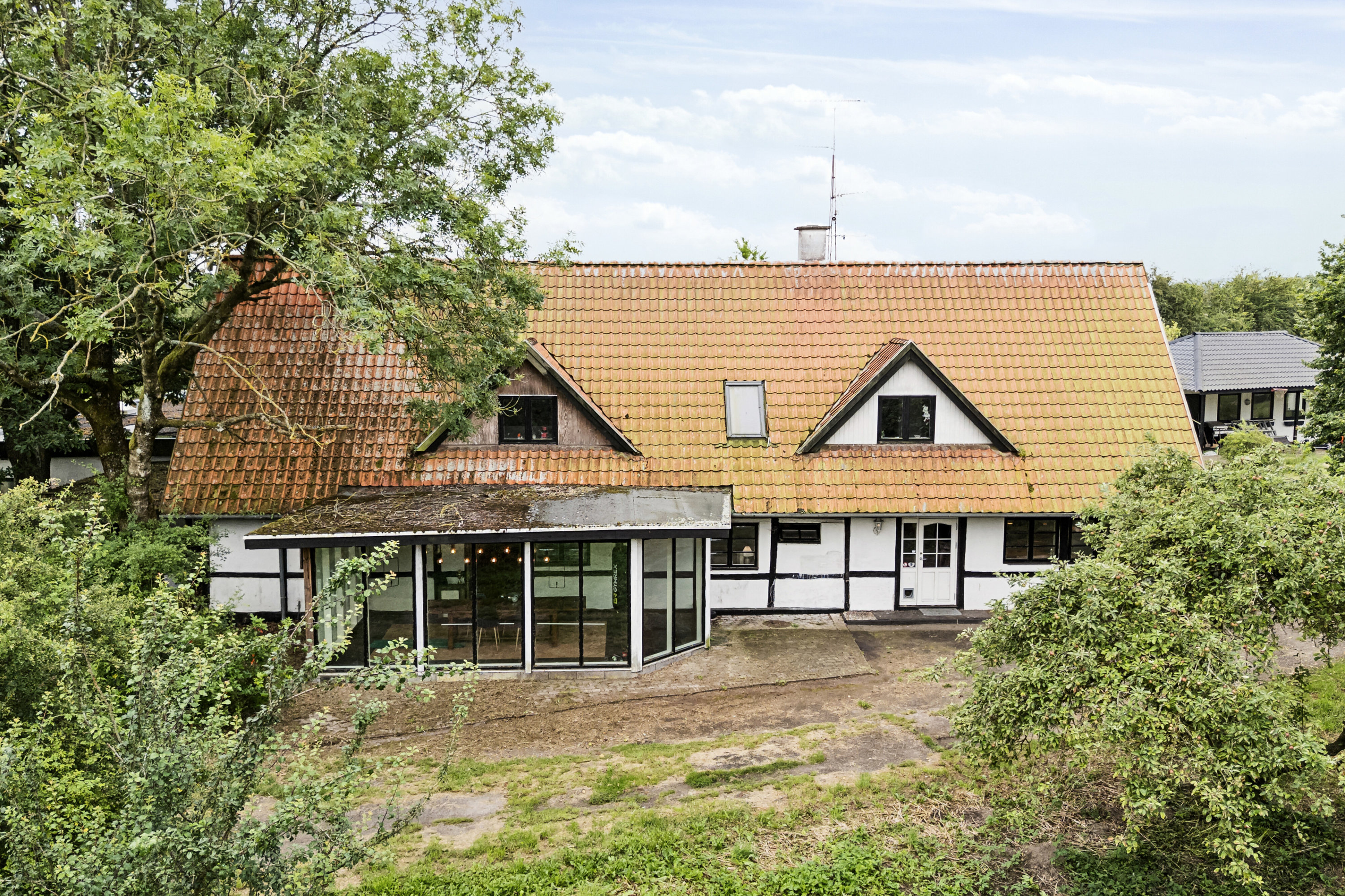 Fremhævet set fra haven billede i fuldskærmstilstand. Billede af Have Borupvej 168, Have Borup, 4360 Kirke Eskilstrup