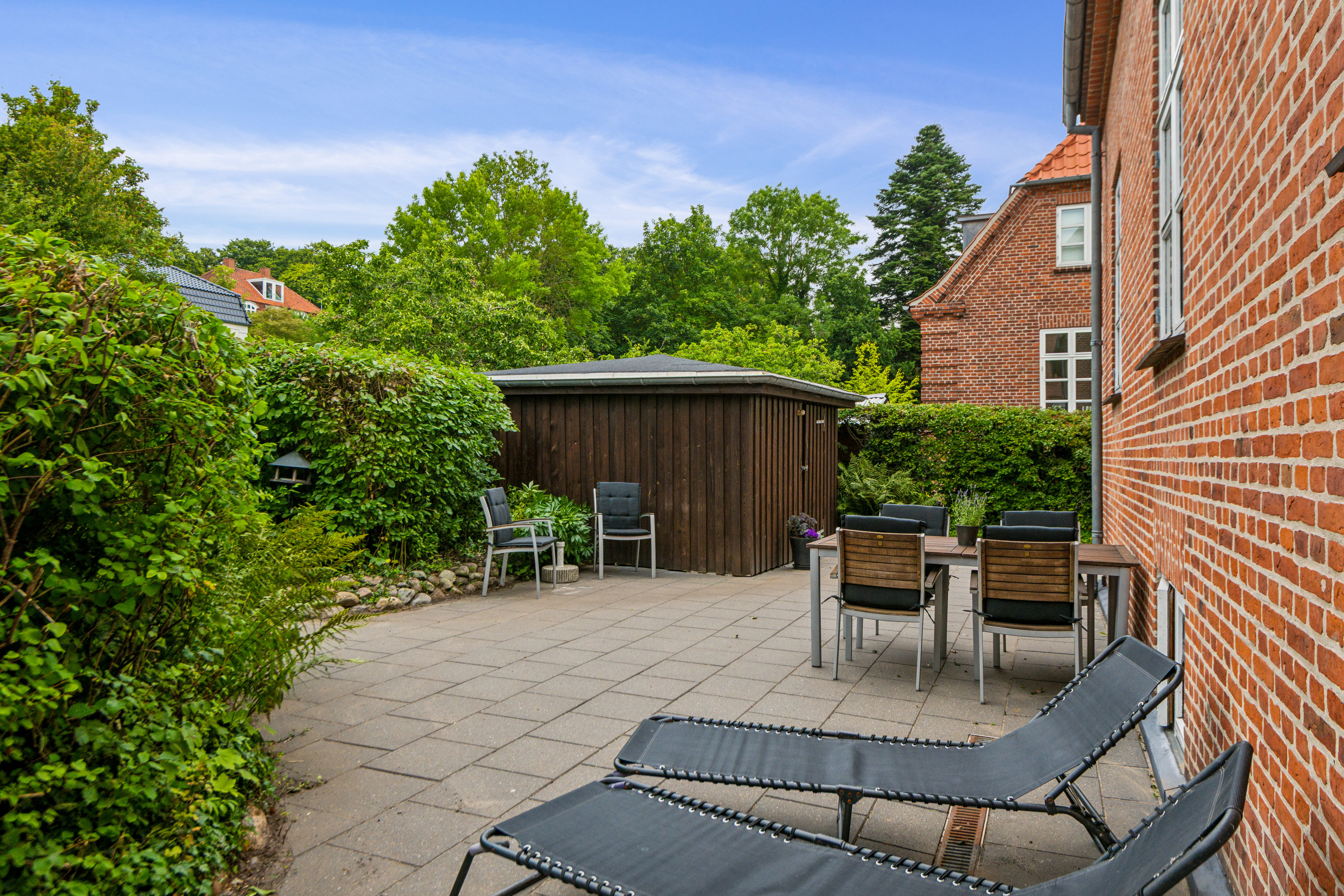 Fremhævet terrasse billede i fuldskærmstilstand. Billede af Kærlundsvej 22, 1., 9000 Aalborg