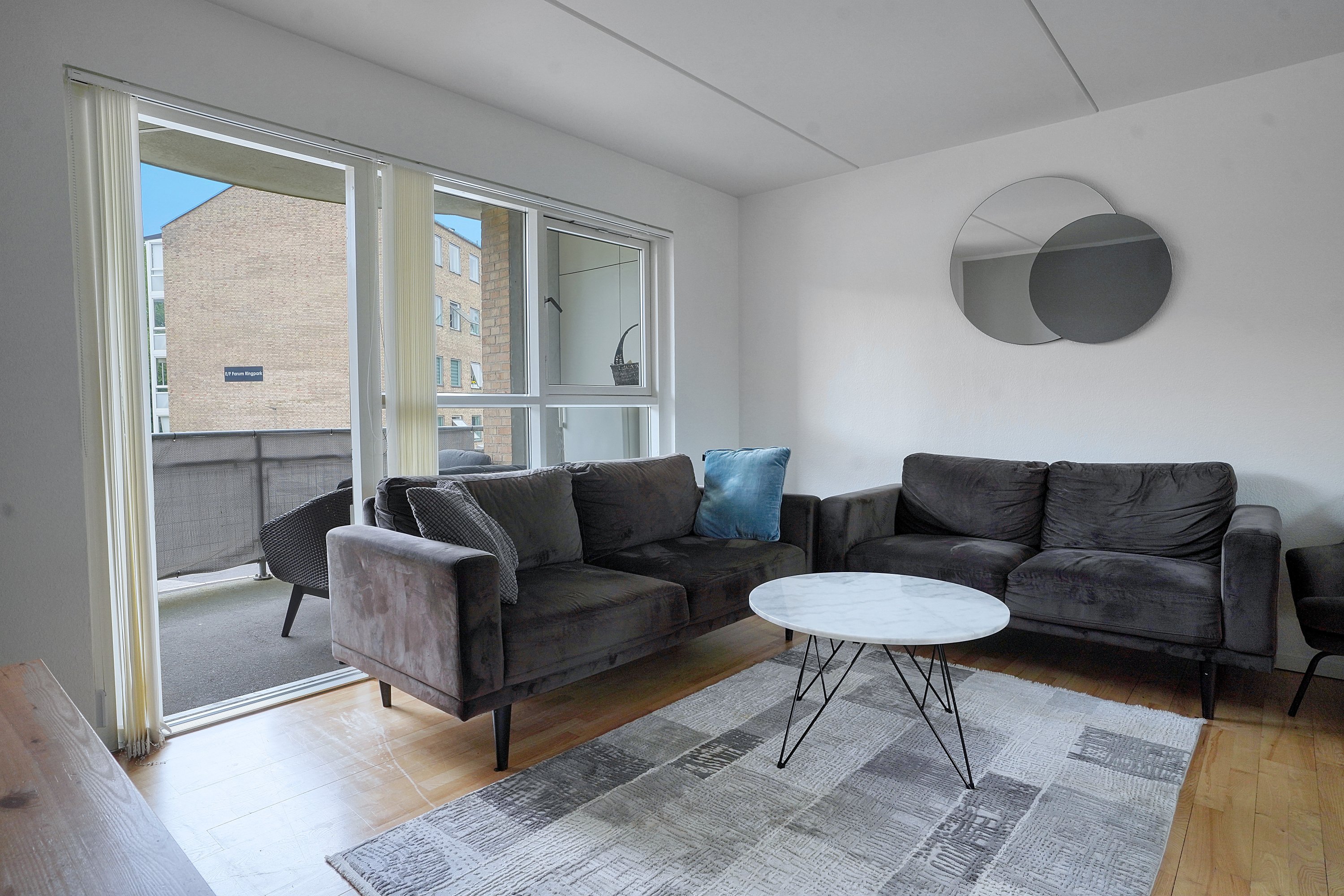 Fremhævet stue billede i fuldskærmstilstand. Billede af Elmely 17, 1. th., 3520 Farum