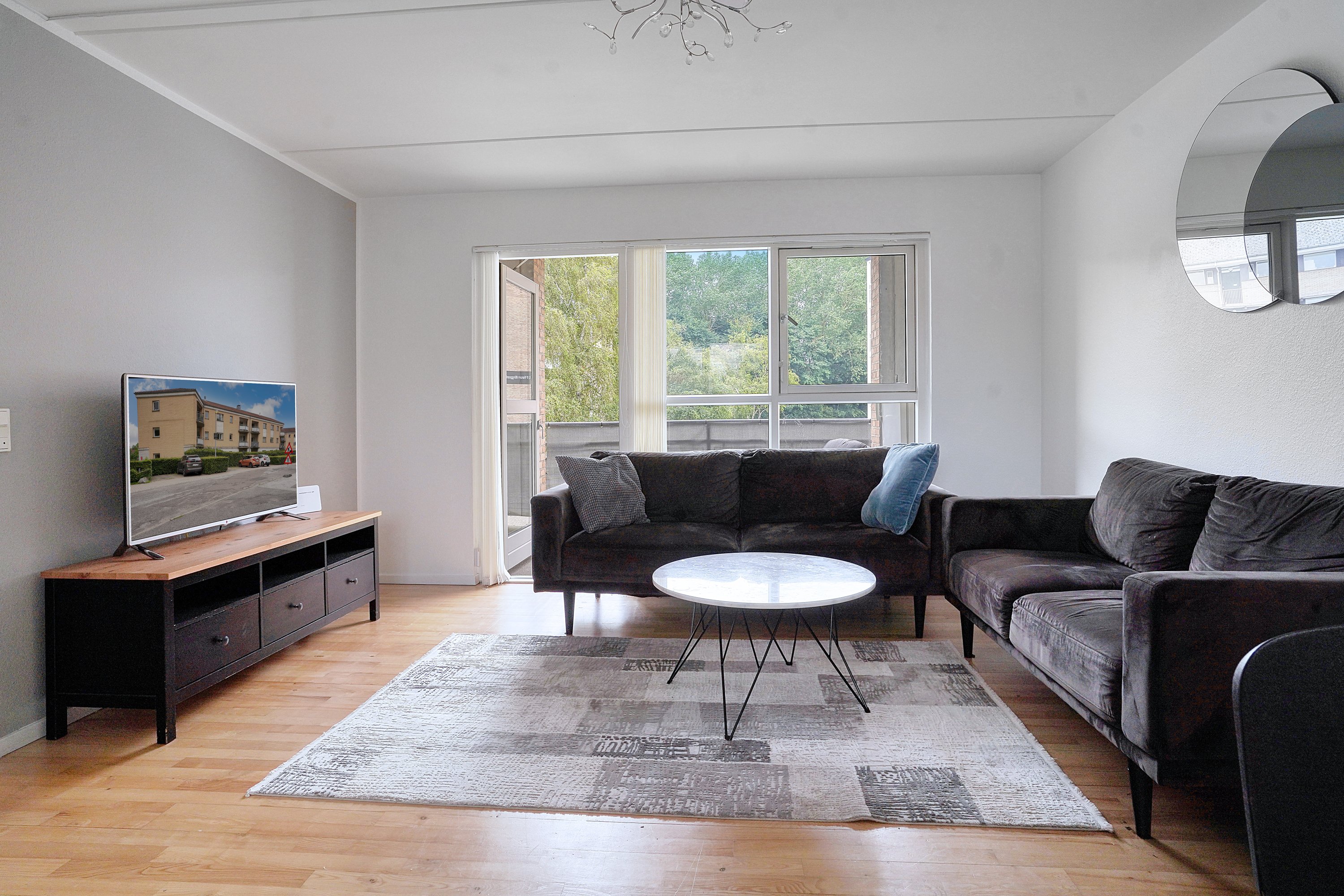 Fremhævet stue billede i fuldskærmstilstand. Billede af Elmely 17, 1. th., 3520 Farum