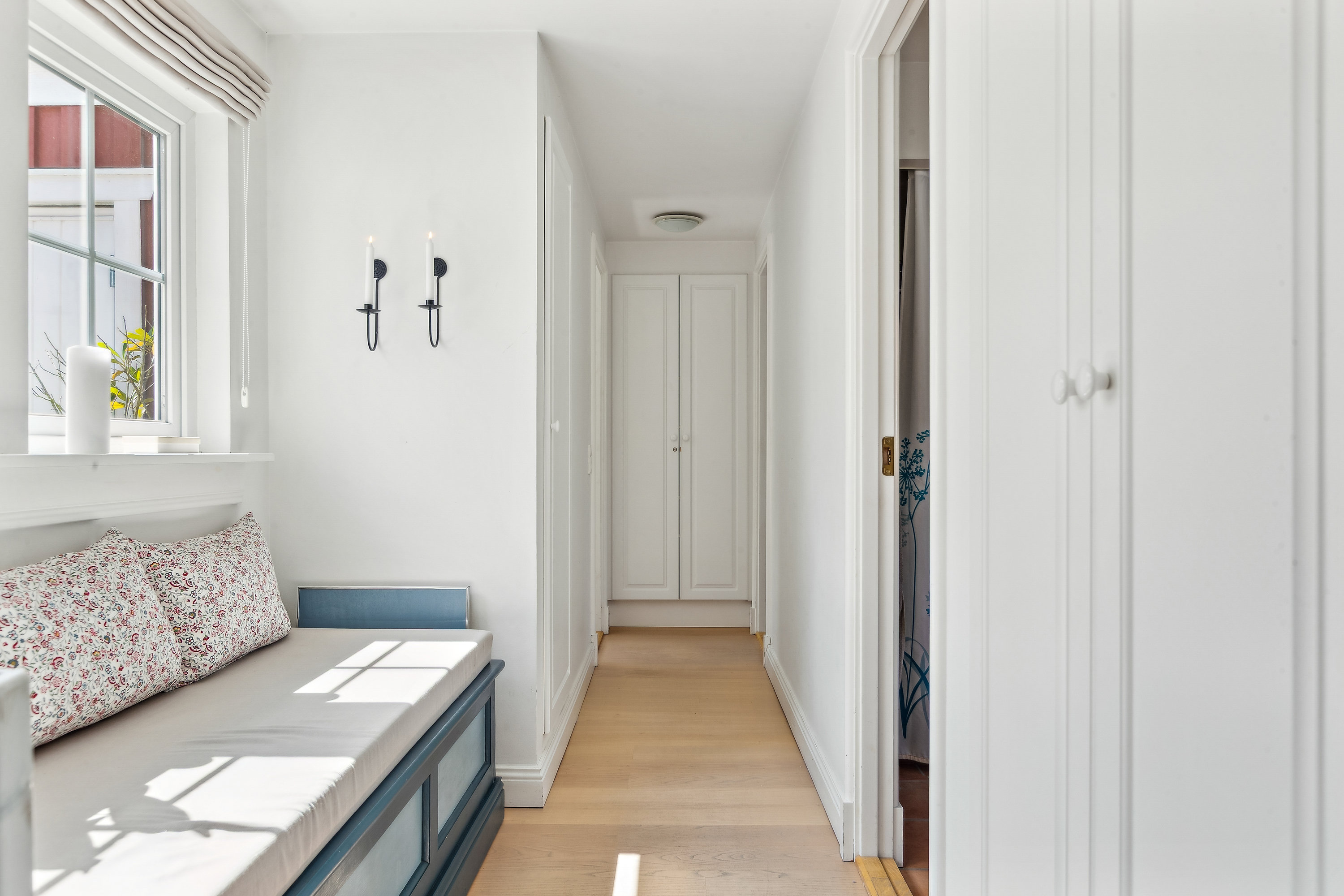 Fremhævet værelse billede i fuldskærmstilstand. Billede af Lundeskrænten 15, 3210 Vejby