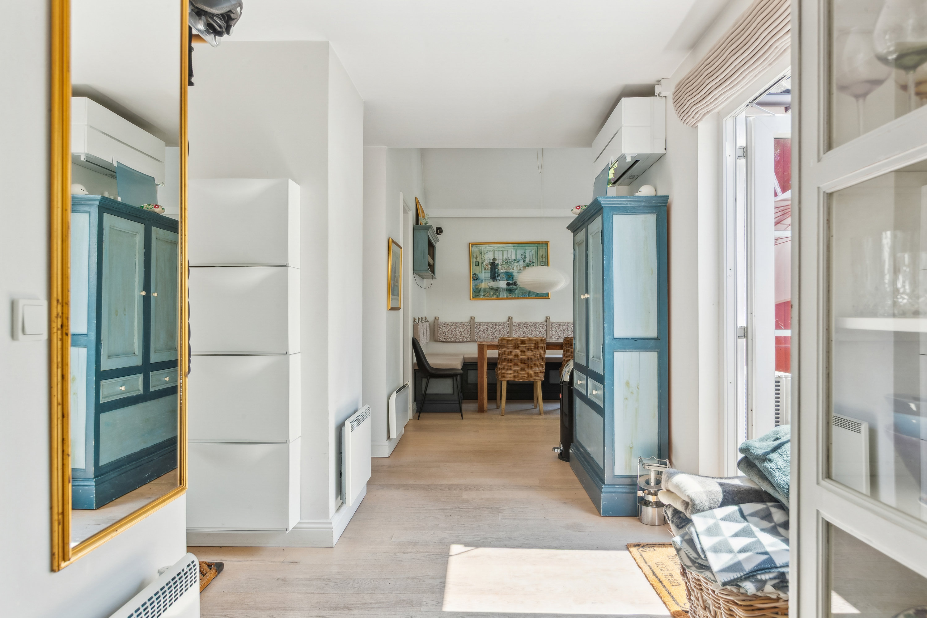 Fremhævet gang billede i fuldskærmstilstand. Billede af Lundeskrænten 15, 3210 Vejby