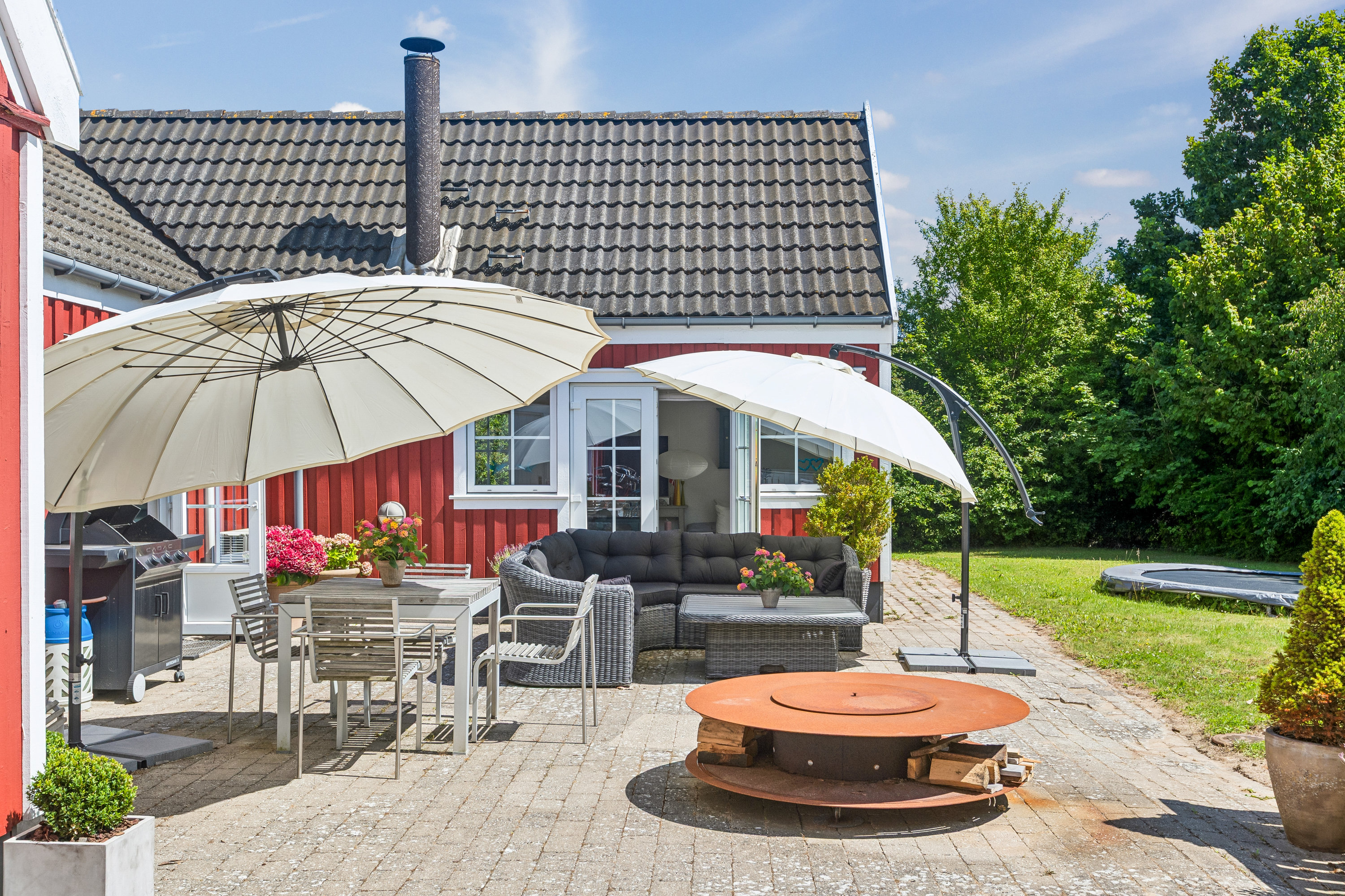 Fremhævet ejendommen billede i fuldskærmstilstand. Billede af Lundeskrænten 15, 3210 Vejby