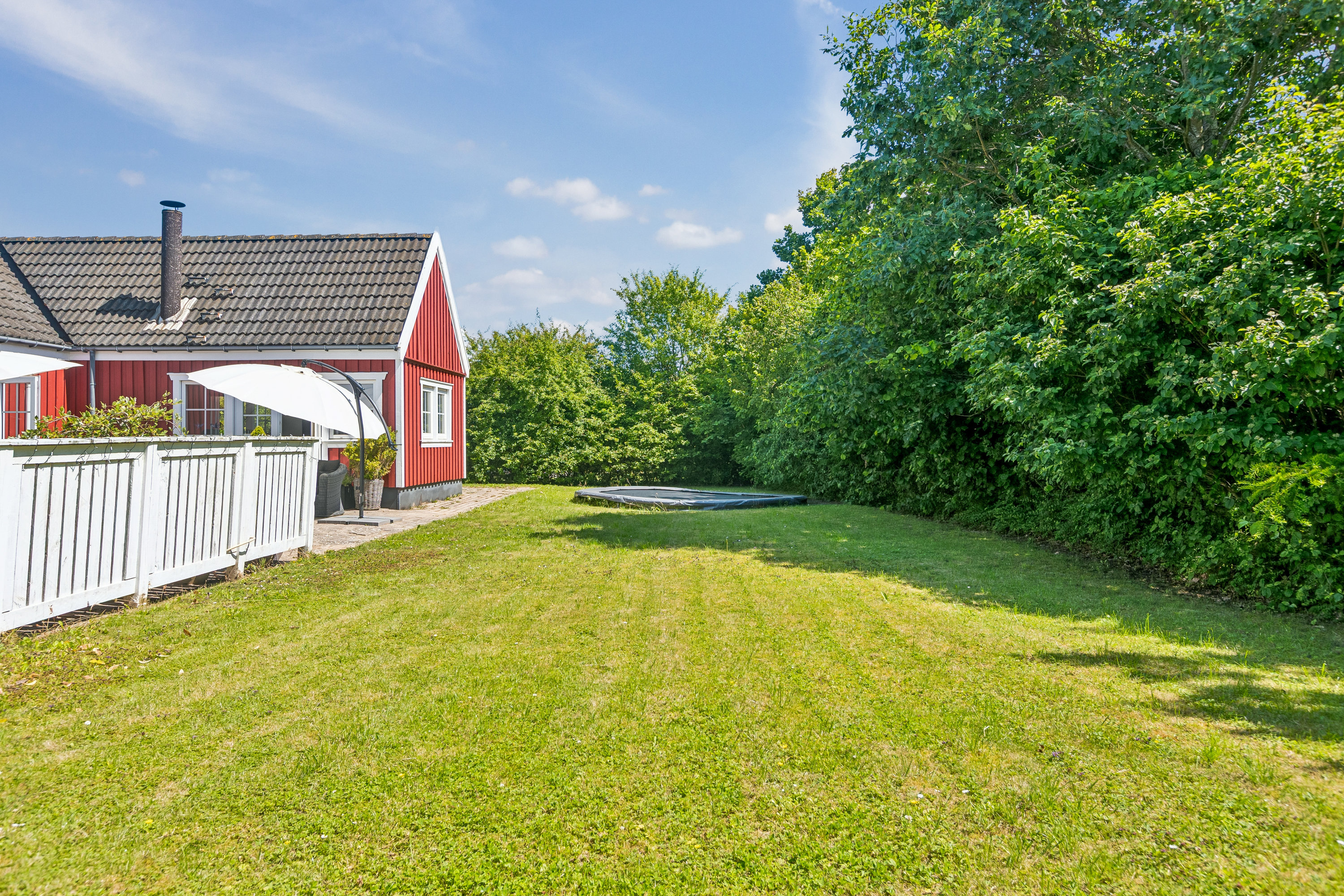 Fremhævet ejendommen billede i fuldskærmstilstand. Billede af Lundeskrænten 15, 3210 Vejby