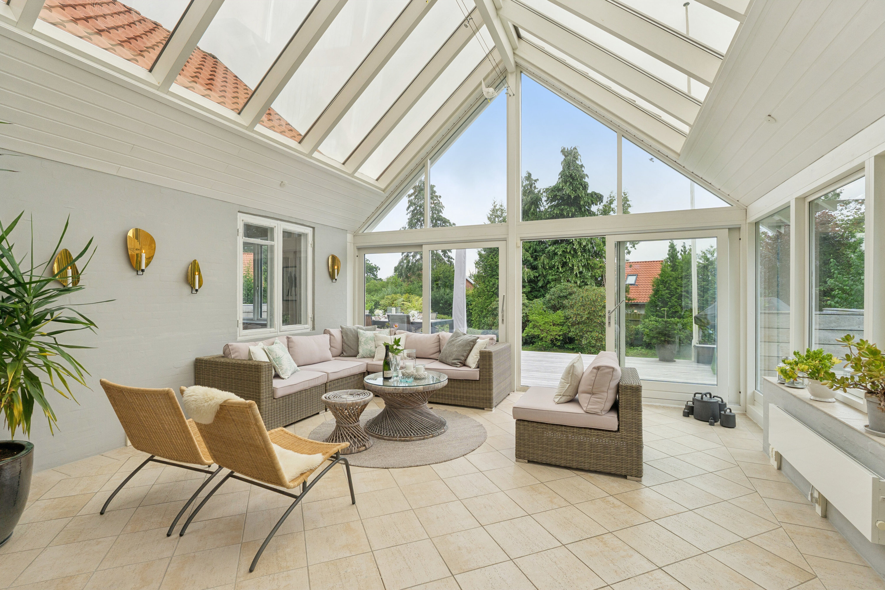 Fremhævet stue billede i fuldskærmstilstand. Billede af Geelsskovvej 18, 2830 Virum