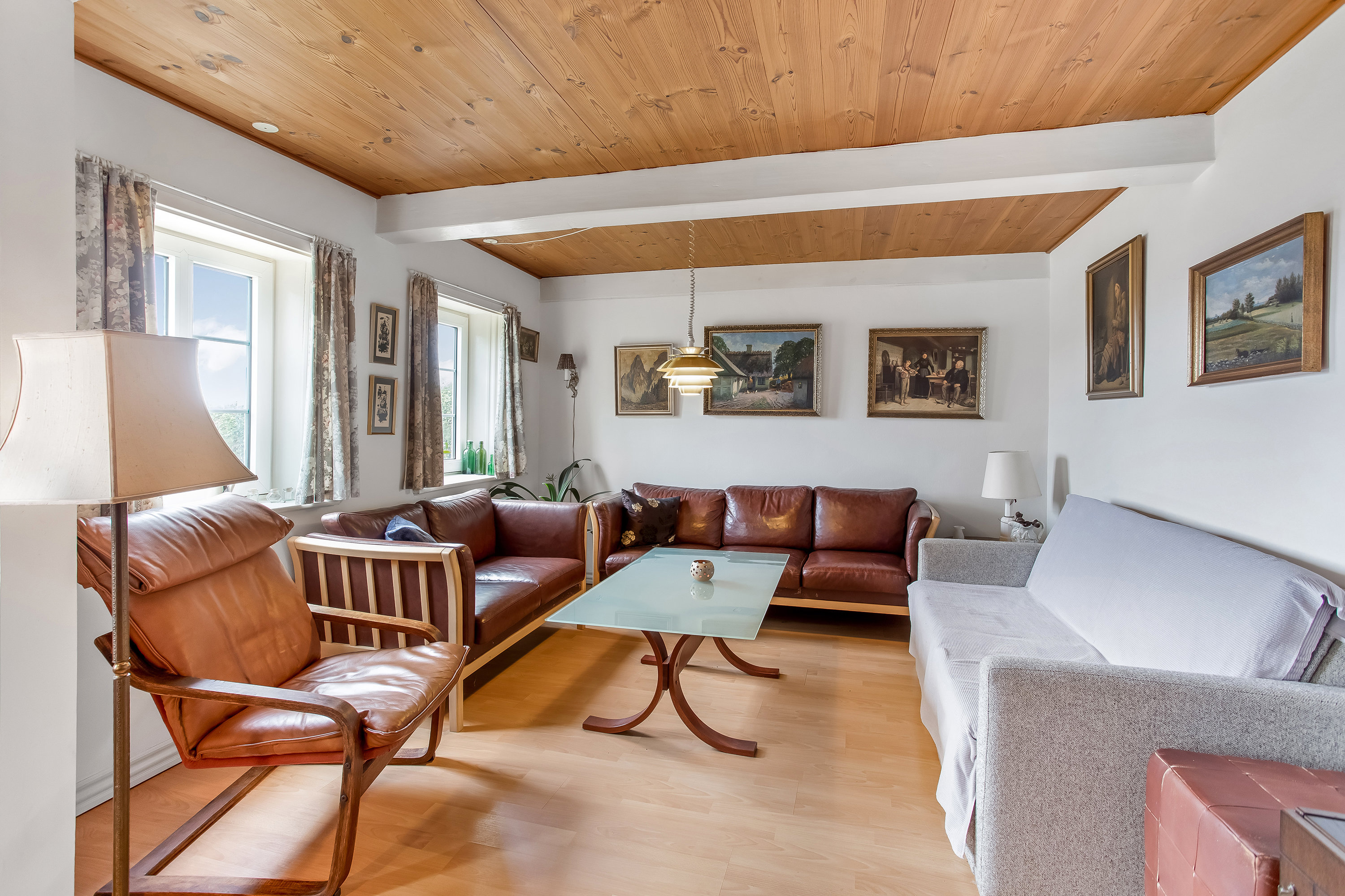 Fremhævet stue billede i fuldskærmstilstand. Billede af Søndervej 8, Emmerlev, 6280 Højer